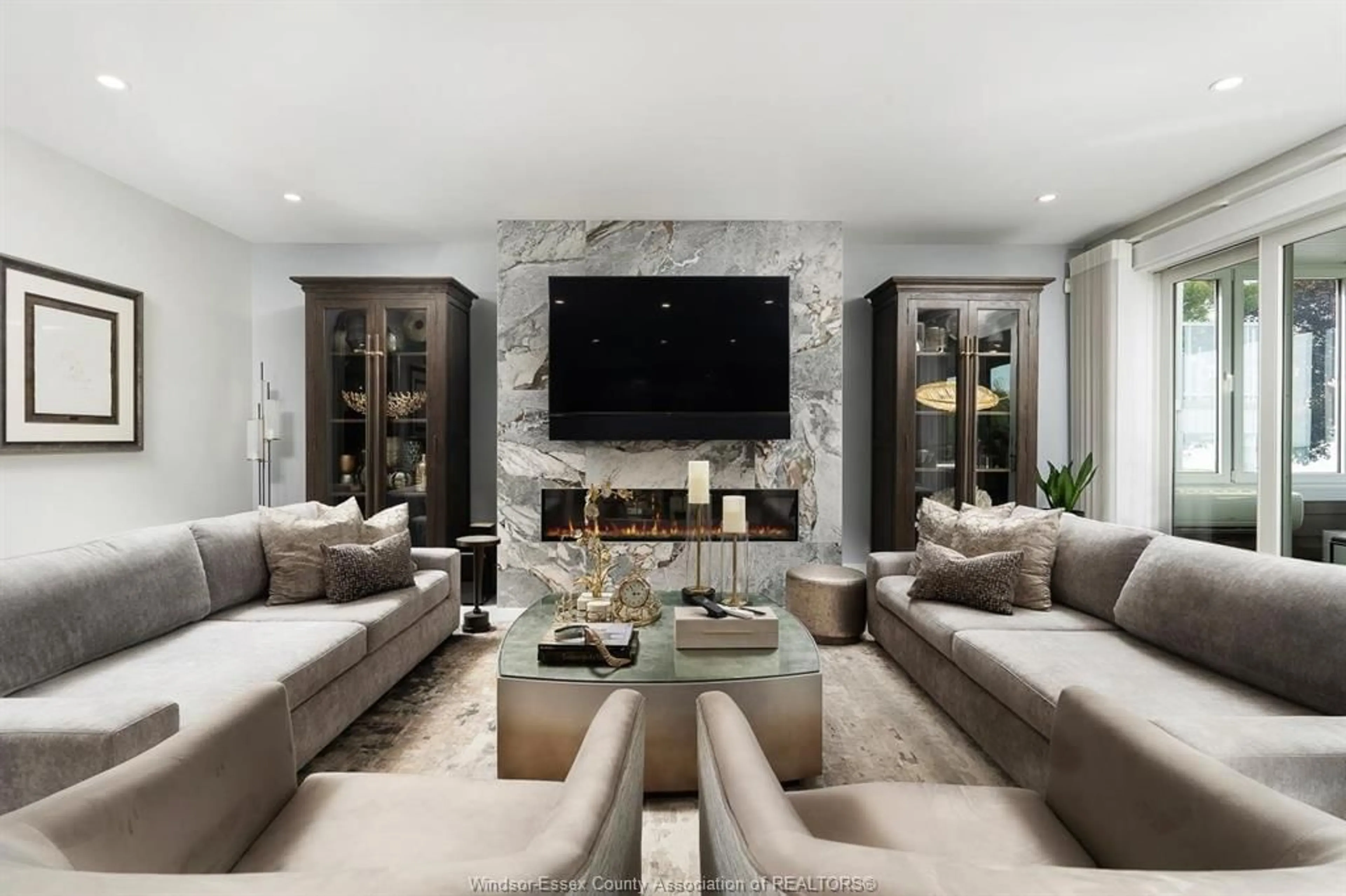 Living room with furniture, unknown for 11770 RIVERSIDE Dr, Windsor Ontario N8P 1A6