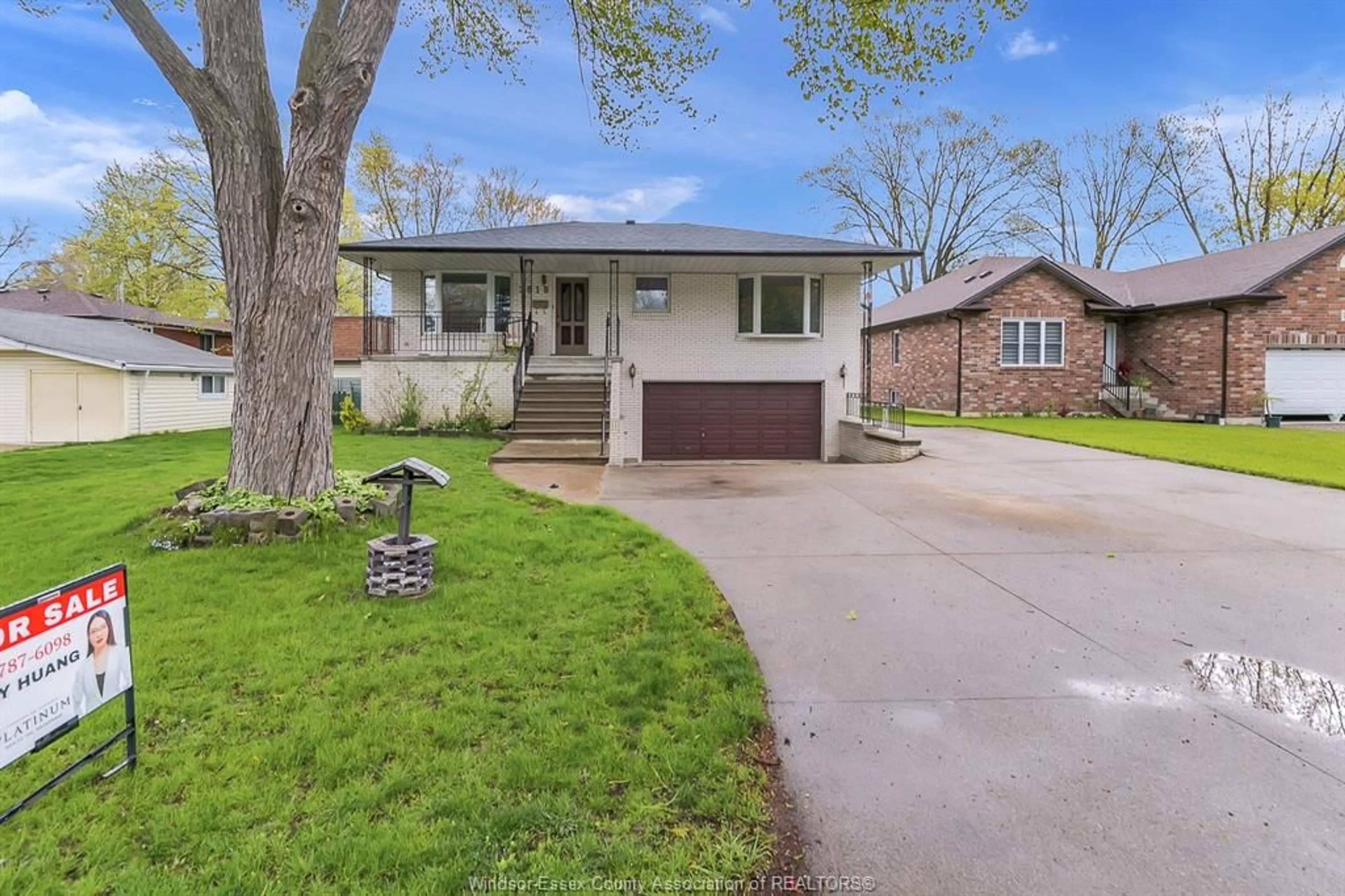 Unknown for 3818 WOODWARD, Windsor Ontario N8W 2Z3