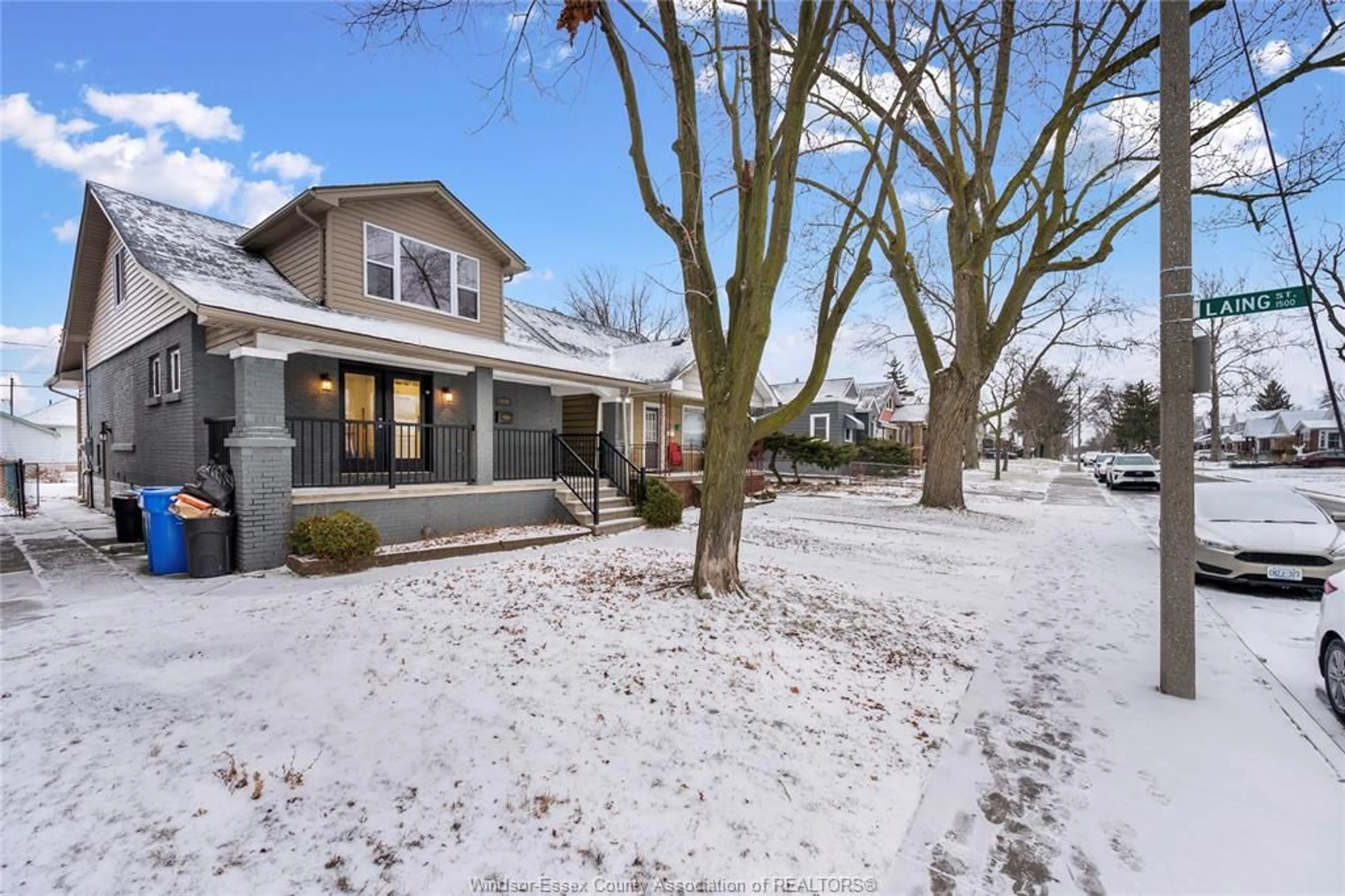 Unknown for 926 Curry Avenue, Windsor Ontario N9B 2C5