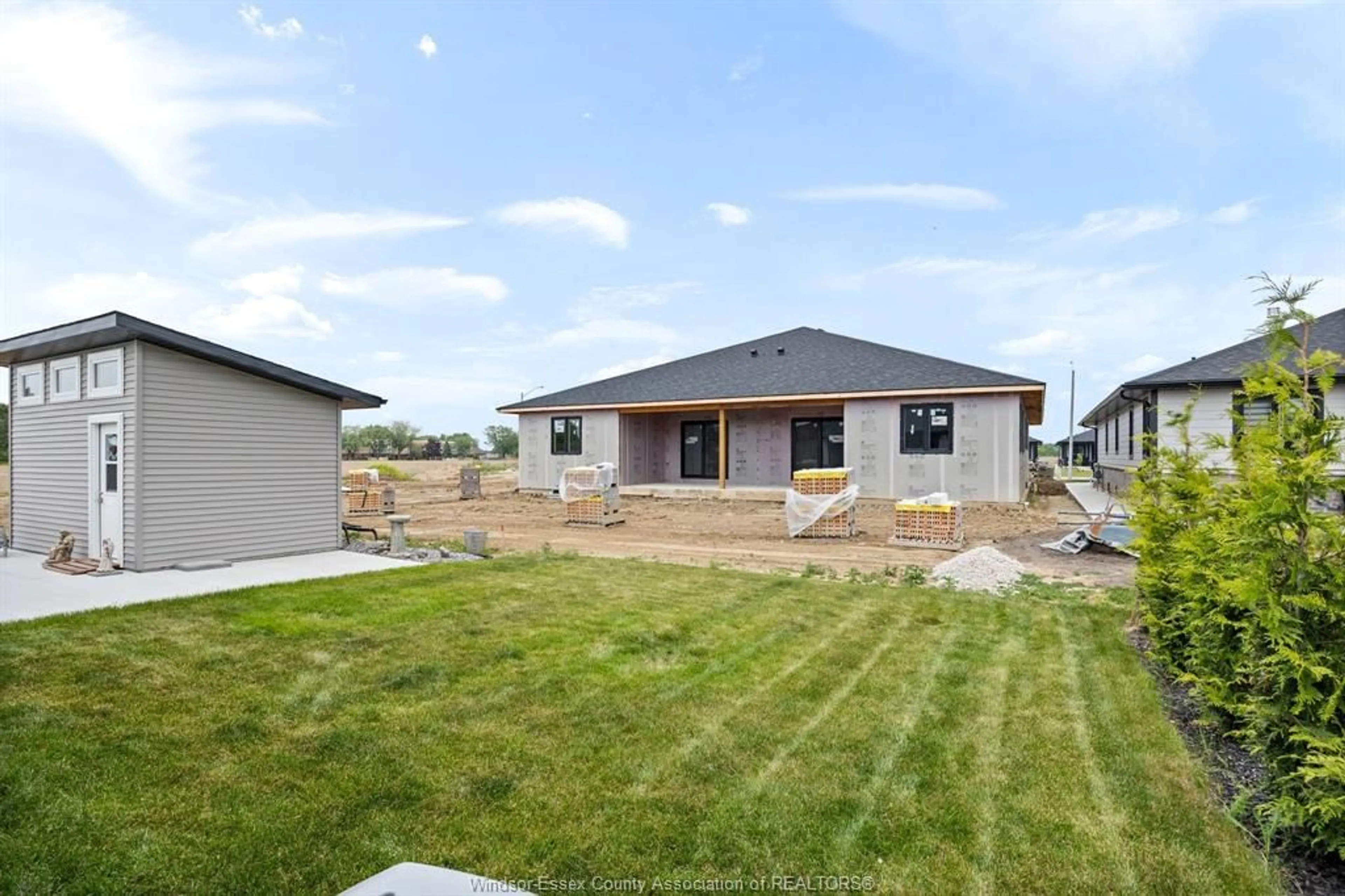 A pic from outside/outdoor area/front of a property/back of a property/a pic from drone, unknown for 76 MCKENZIE, Essex Ontario N0R 1G0