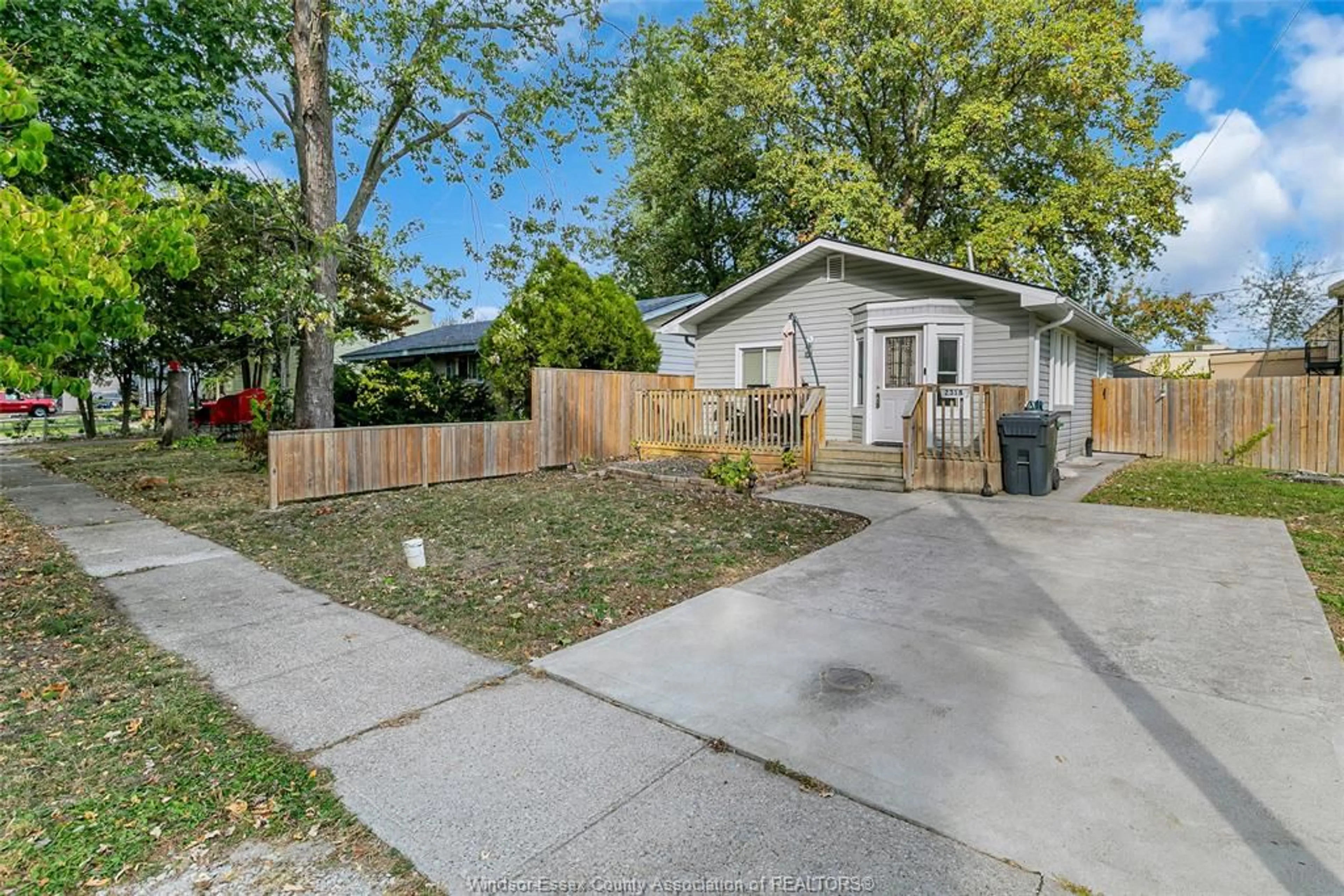 A pic from outside/outdoor area/front of a property/back of a property/a pic from drone, street for 2318 CHARL, Windsor Ontario N8X 2A2