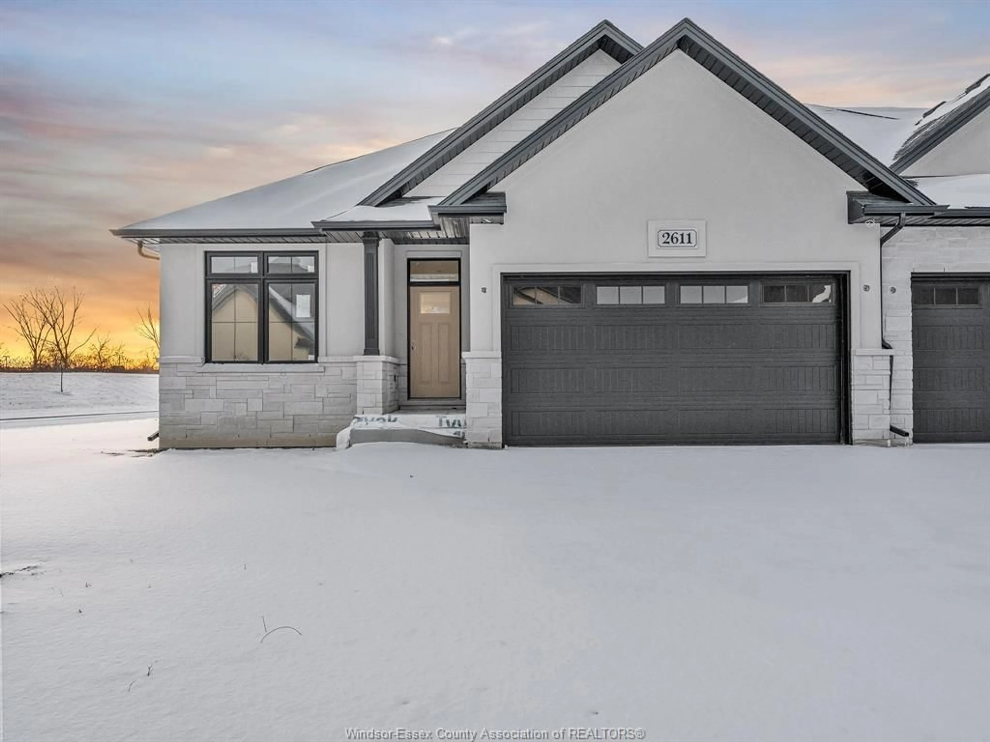 Home with vinyl exterior material, street for 2611 BARKLEY Ave, Windsor Ontario N8P 0E9