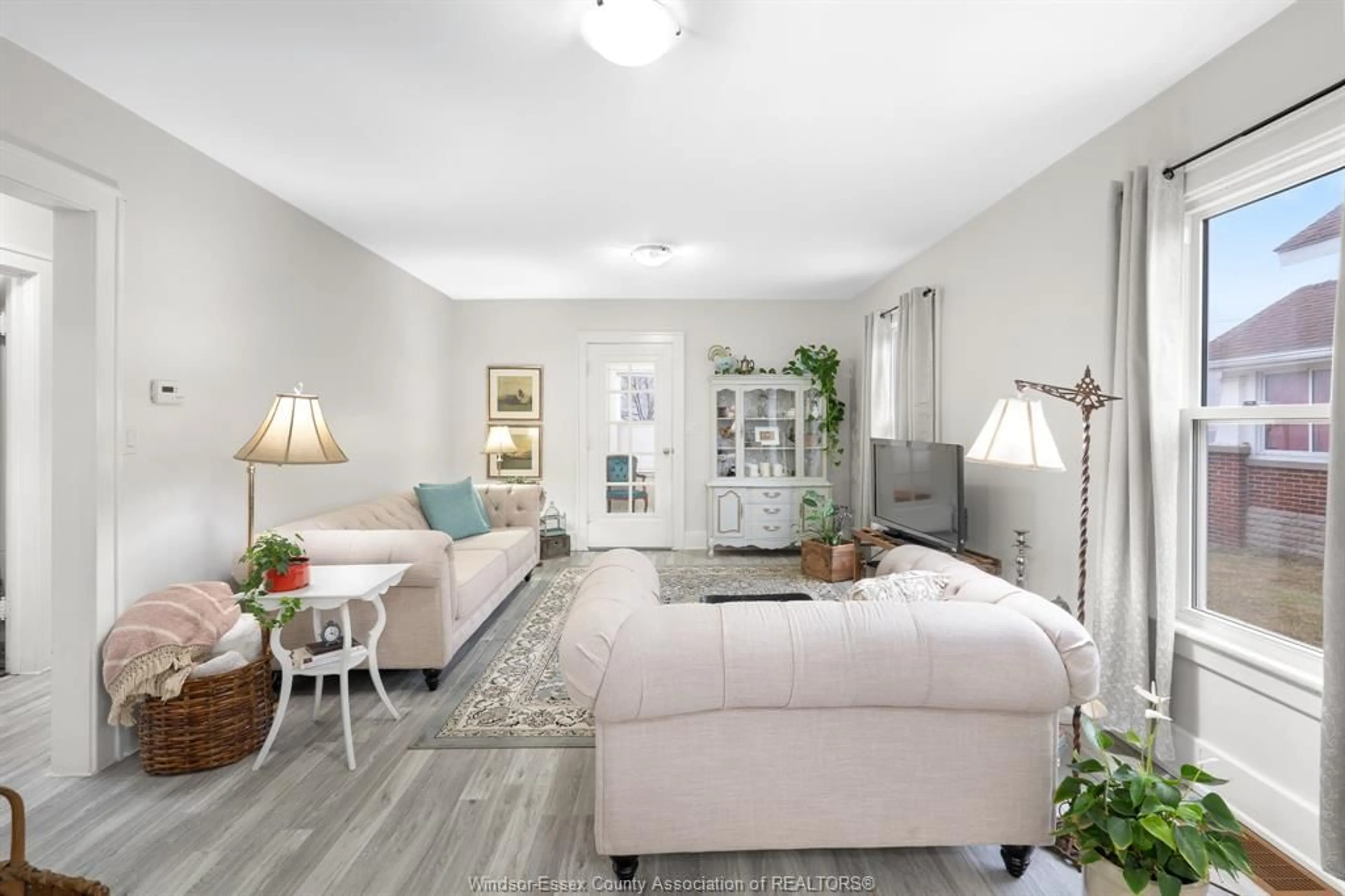 Living room with furniture, unknown for 8 Morgan, Leamington Ontario N8H 2E4