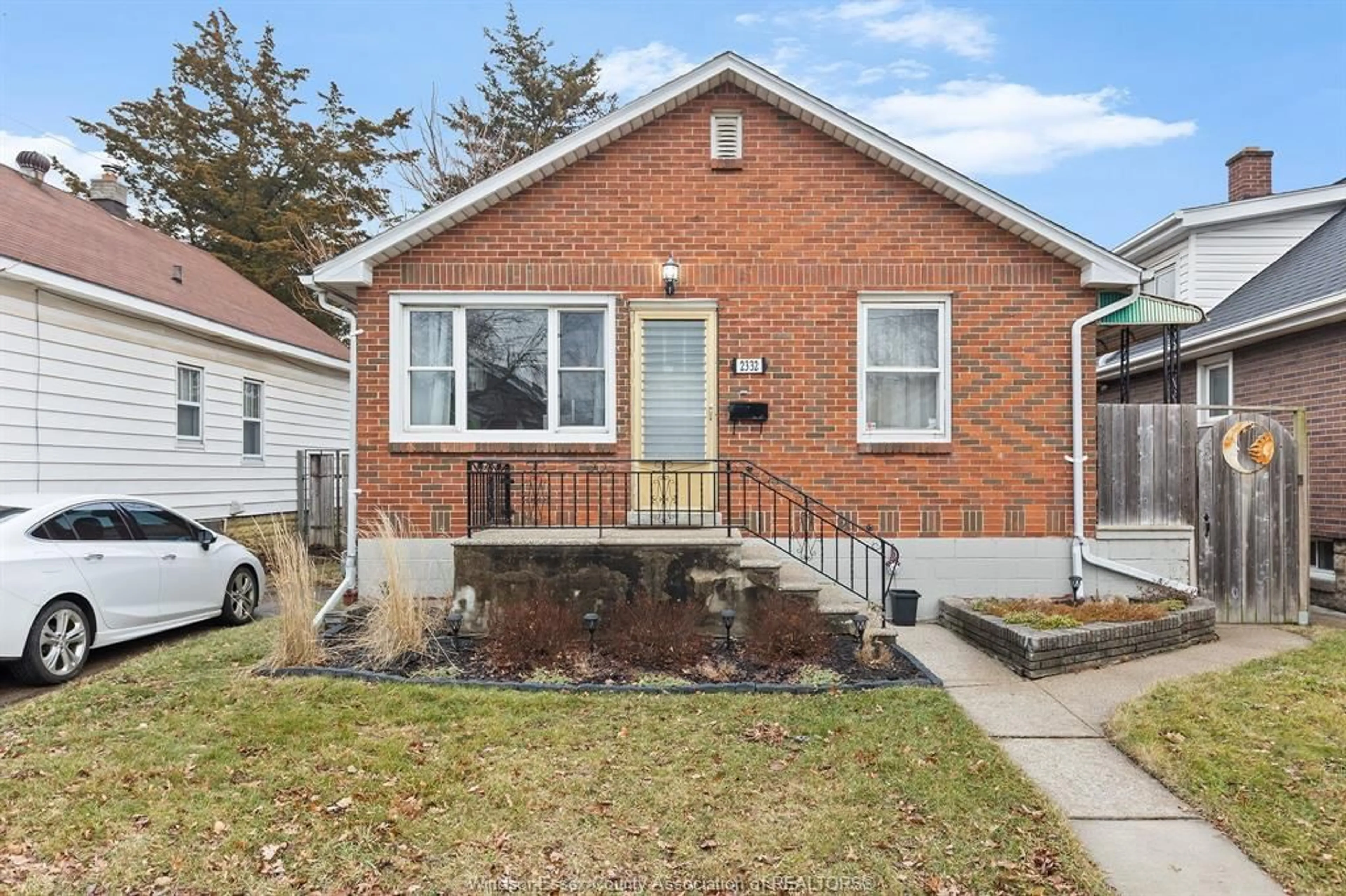 Home with brick exterior material, street for 2332 MERCER, Windsor Ontario N8X 3R3