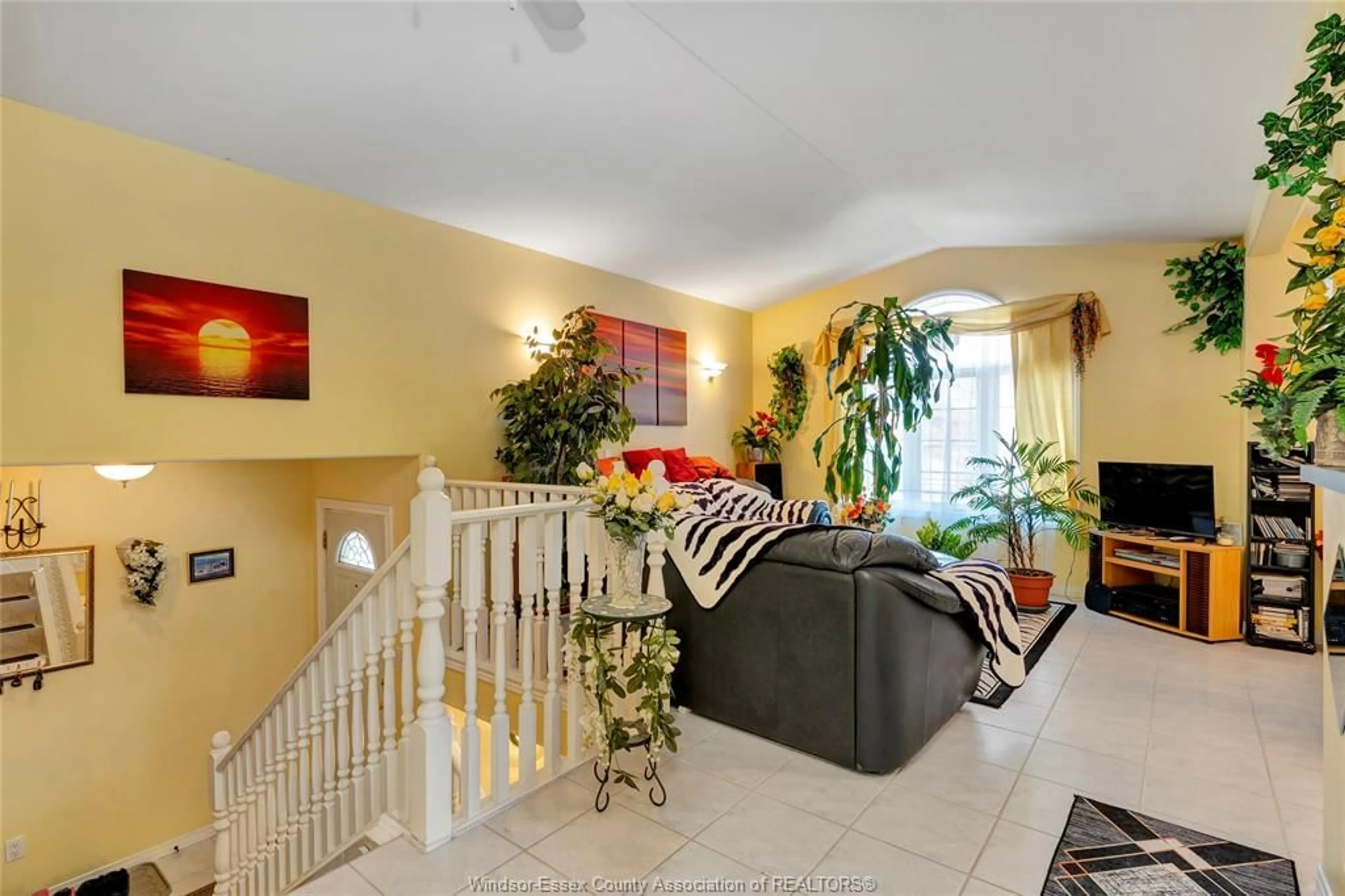 Unknown for 3580 KLONDIKE Ave, Windsor Ontario N8W 5T2