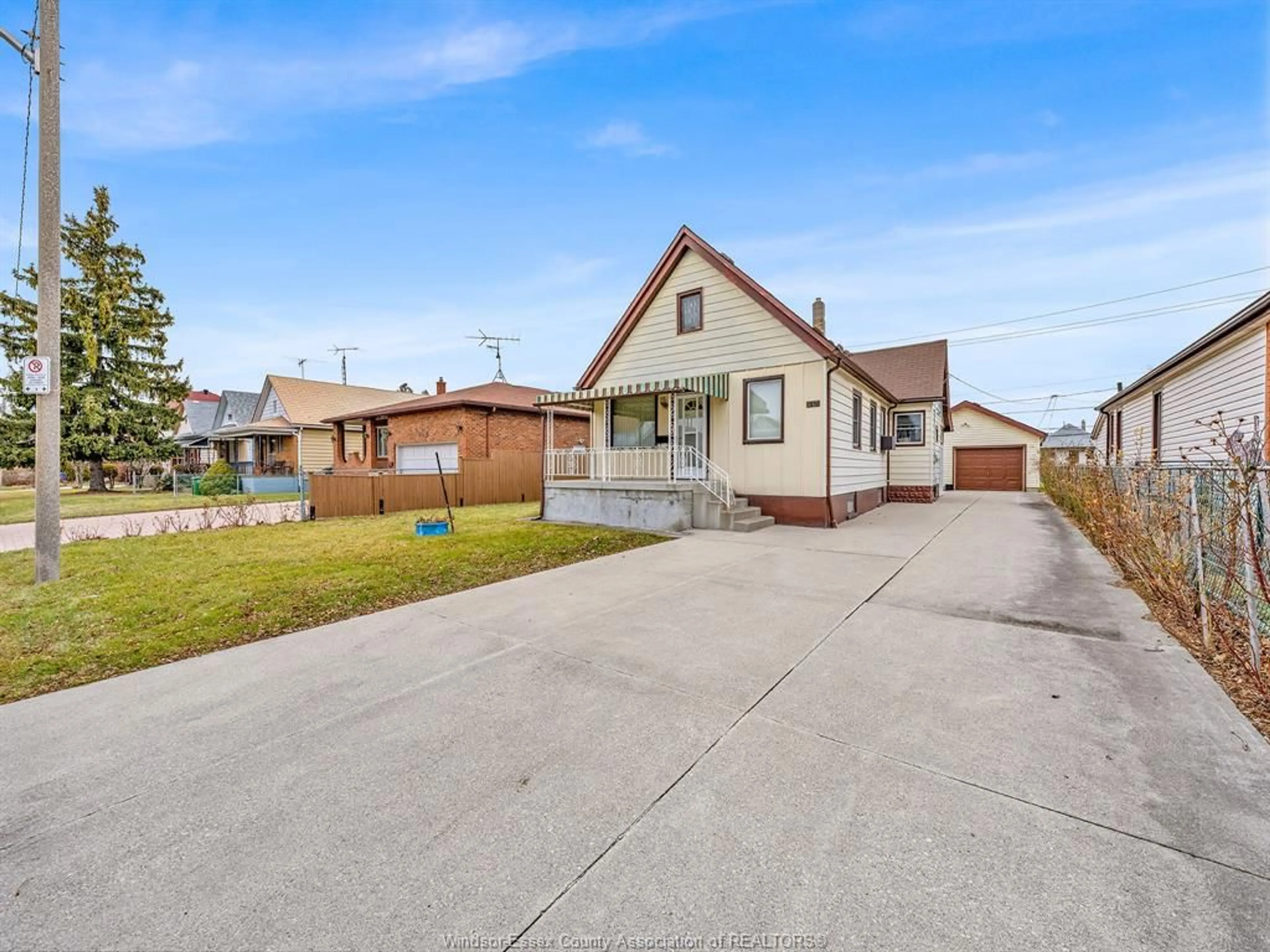 Unknown for 948 LANGLOIS, Windsor Ontario N9A 2H3