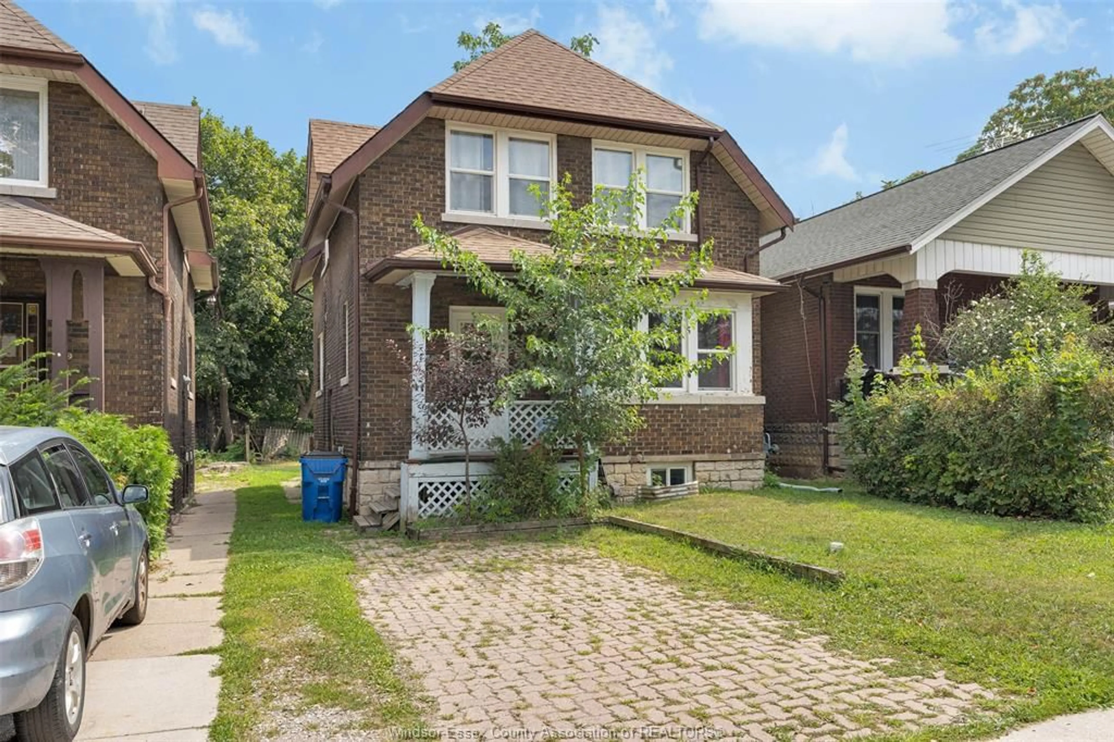 Home with brick exterior material, street for 466 RANKIN, Windsor Ontario N9B 2R7