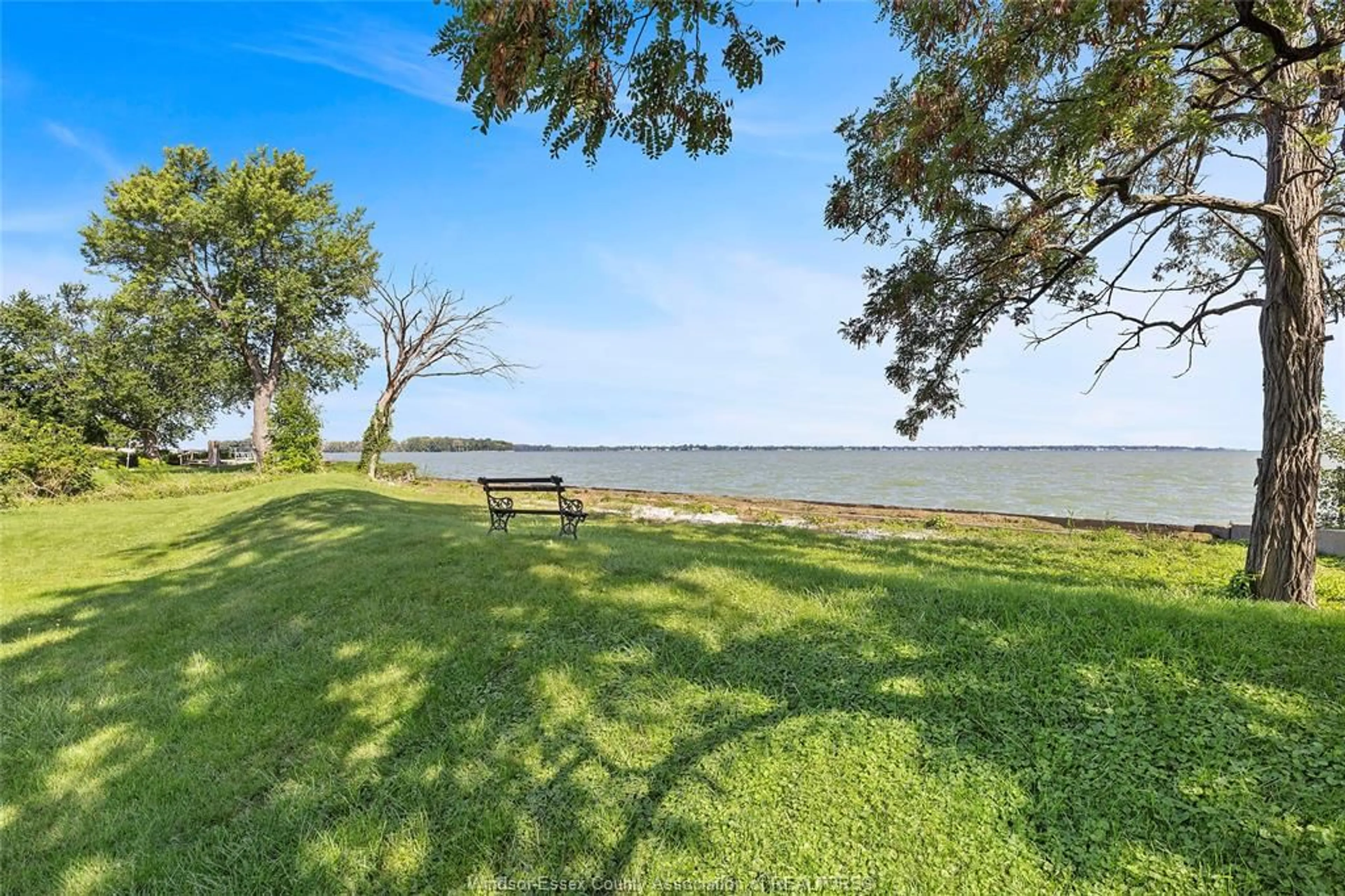 Patio, water/lake/river/ocean view for 11280 RIVERSIDE Dr, Windsor Ontario N8P 1A4