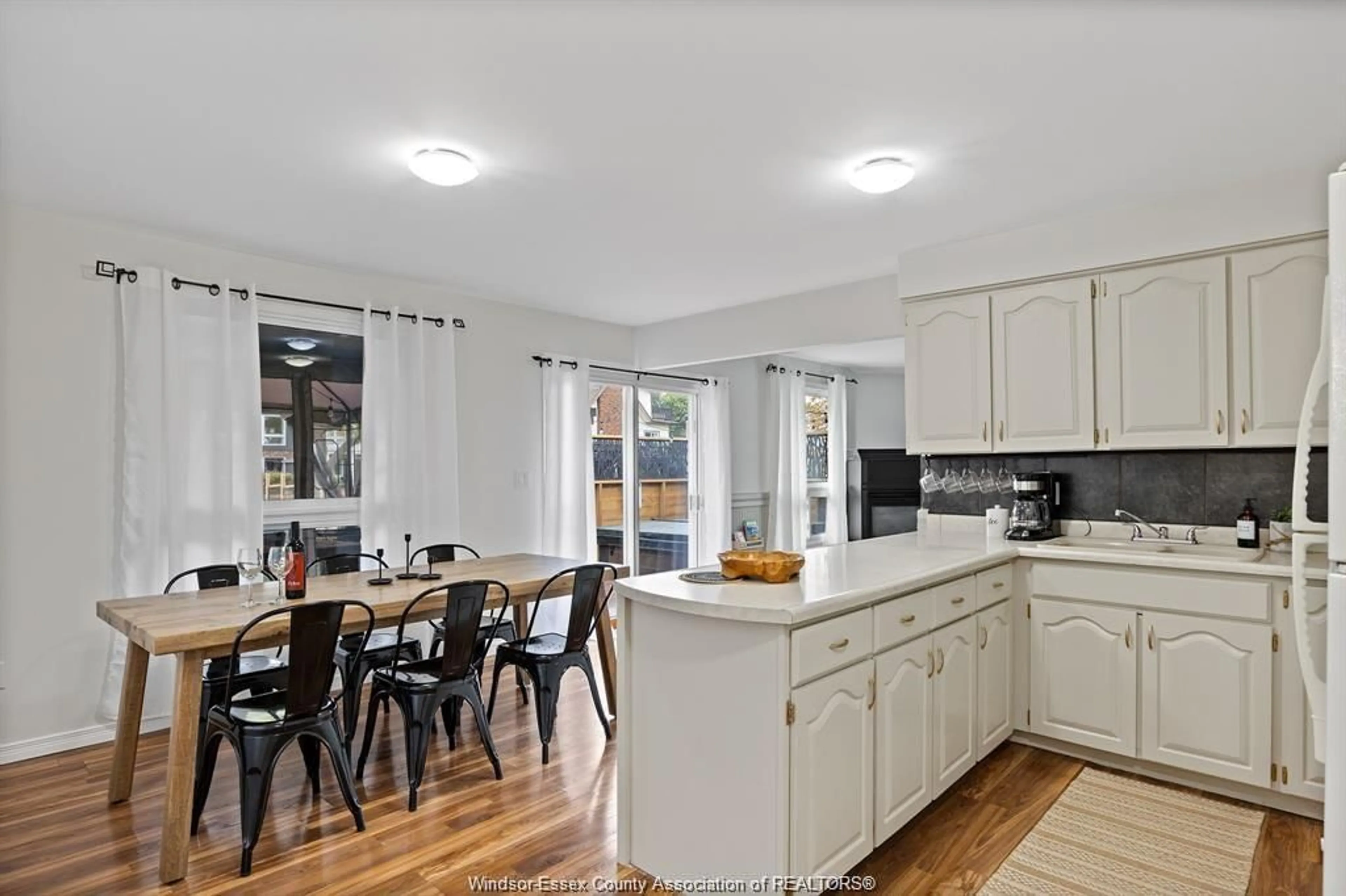 Open concept kitchen, ceramic/tile floor for 166 STIRLING St, Lakeshore Ontario N0R 1A0