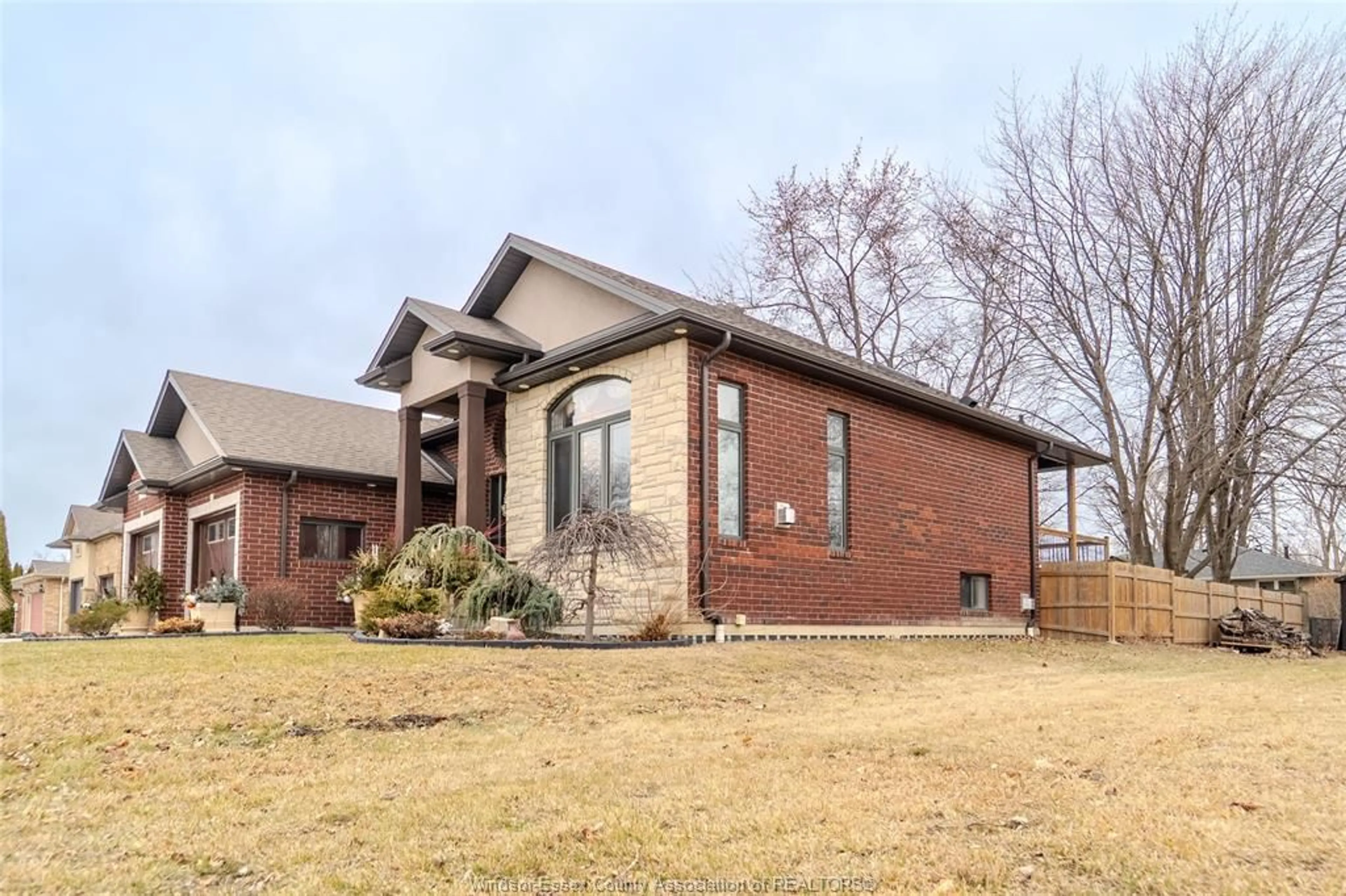 Home with brick exterior material, unknown for 375 GRONDIN St, LaSalle Ontario N9J 3R2