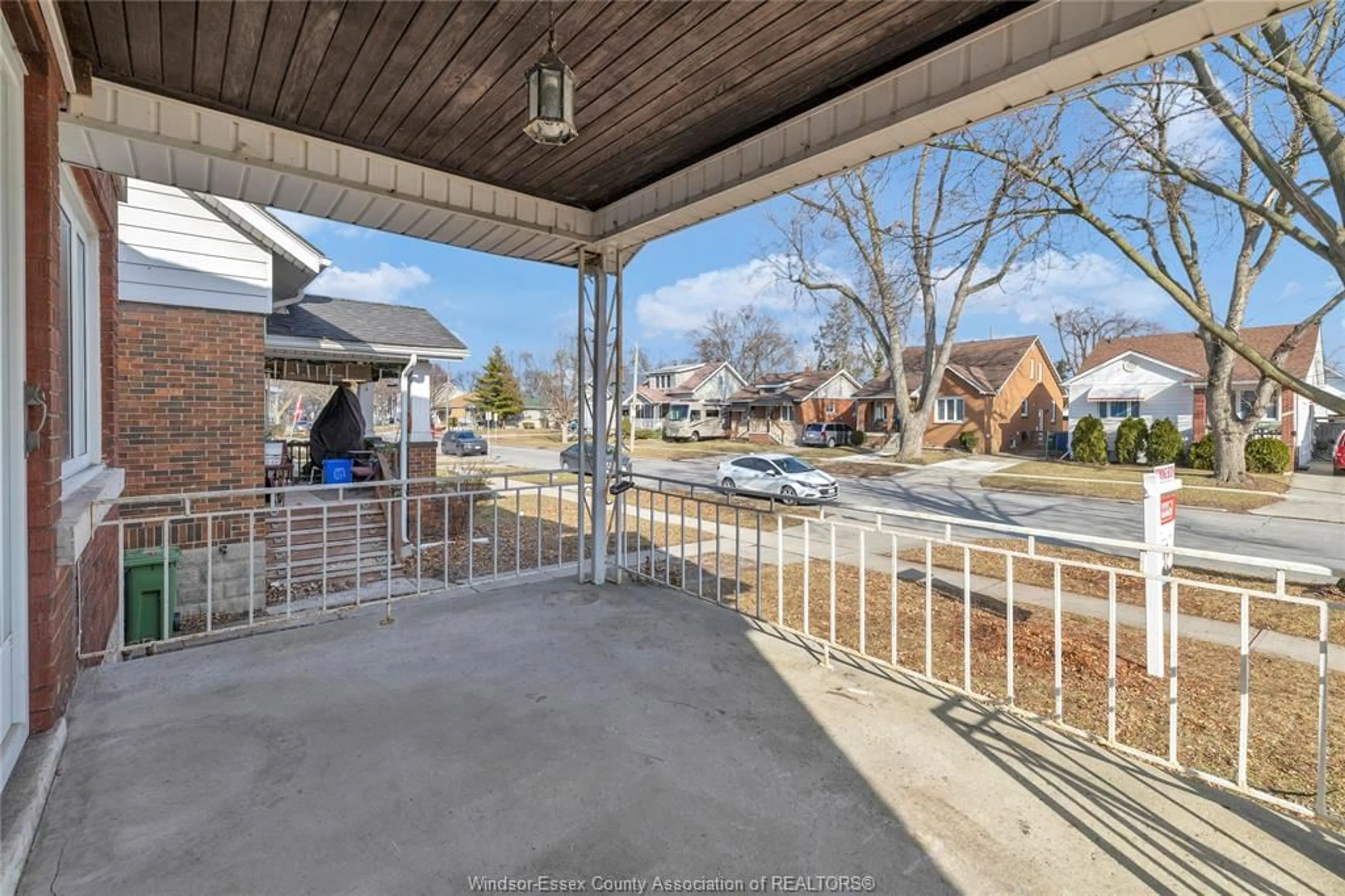 Patio, street for 1923 GEORGE, Windsor Ontario N8W 4M2