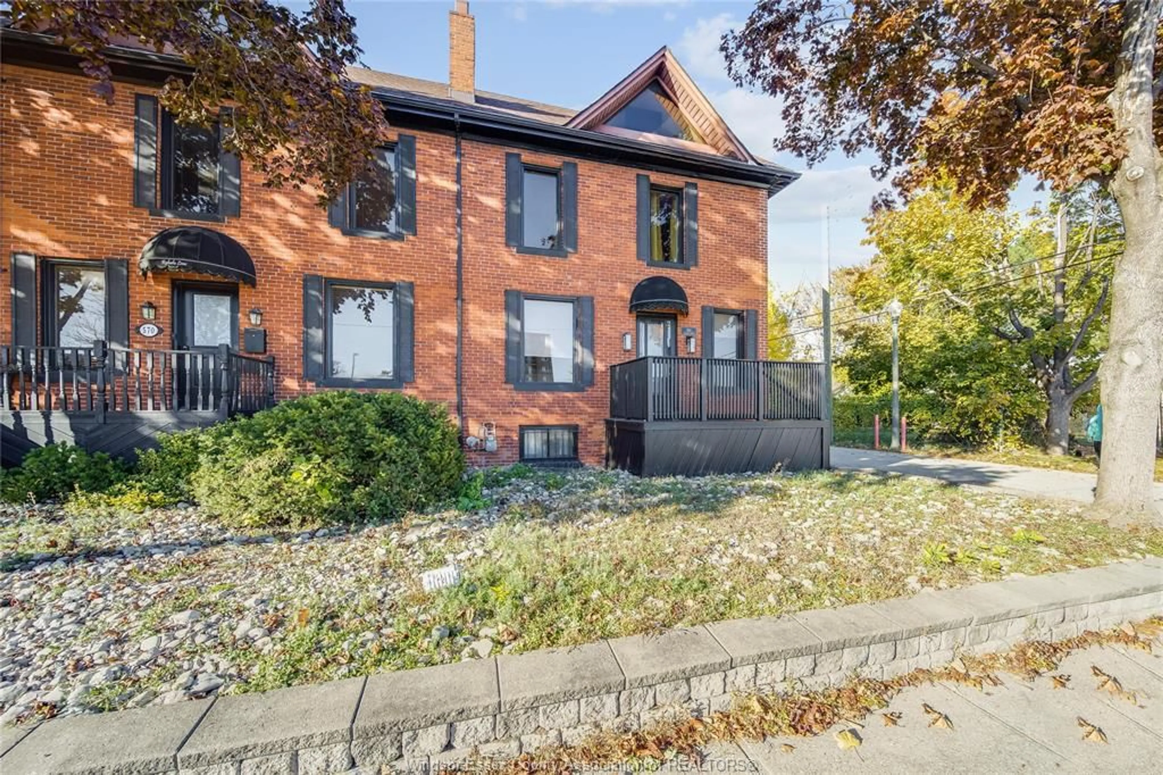 Home with brick exterior material, street for 560 CHATHAM St, Windsor Ontario N9A 5N2