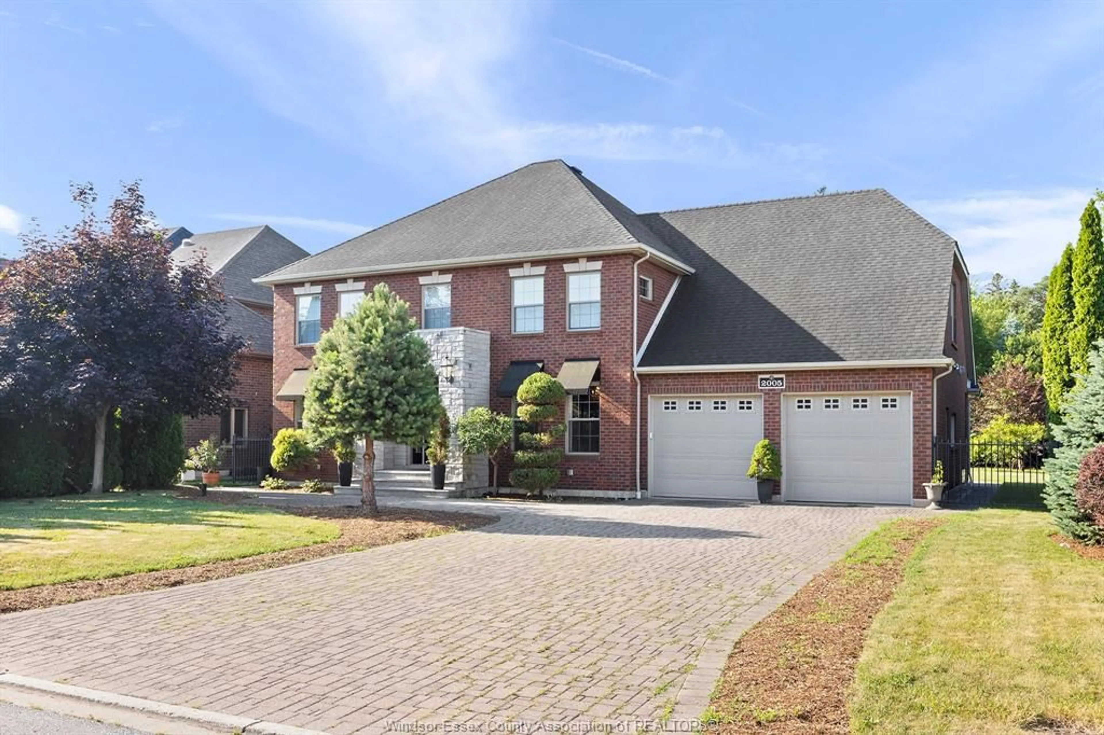 Home with brick exterior material, street for 2005 CASA GRANDE, LaSalle Ontario N9H 2V5