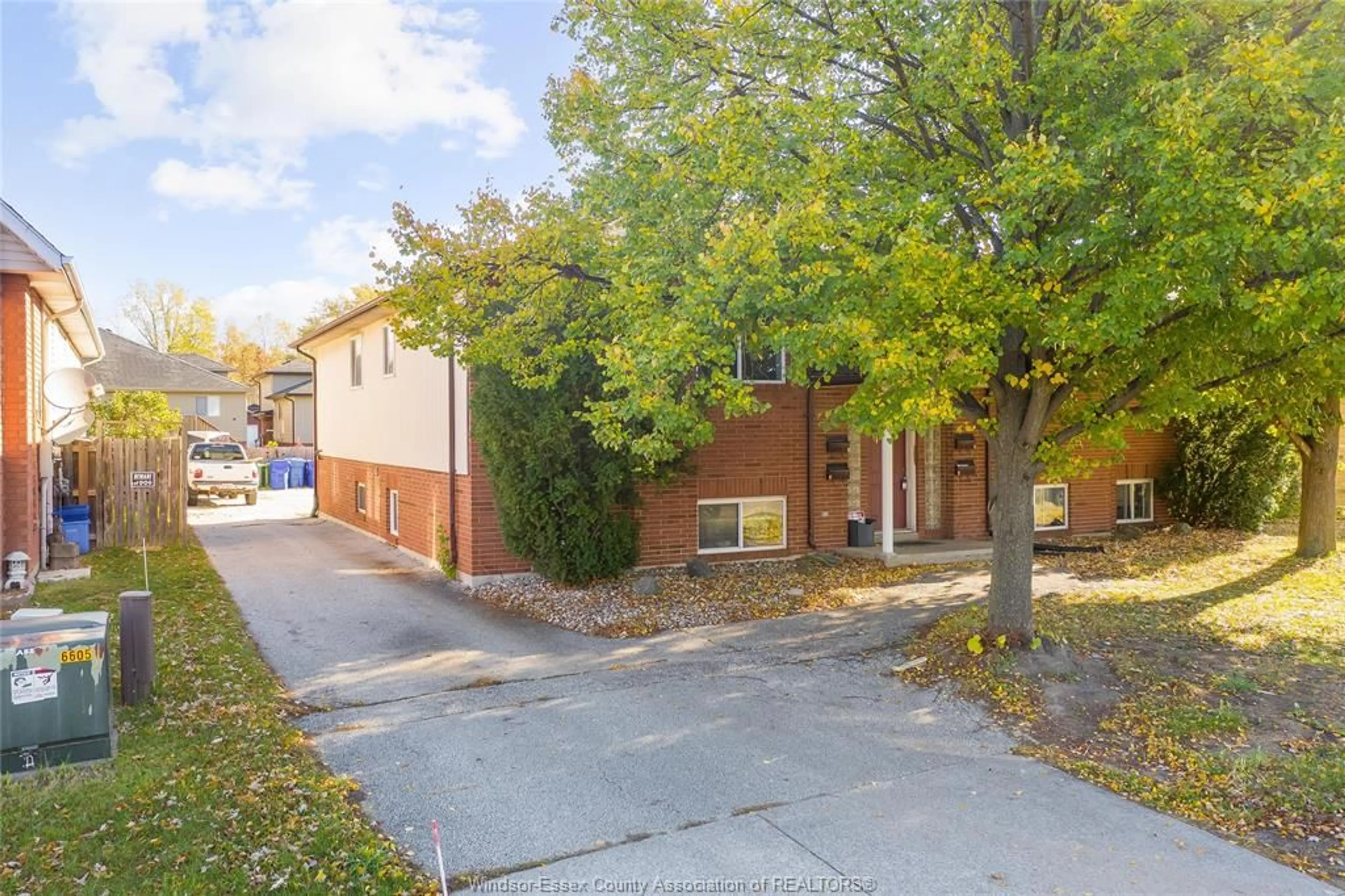 Unknown for 1970 DAYTONA, Windsor Ontario N9B 3V7