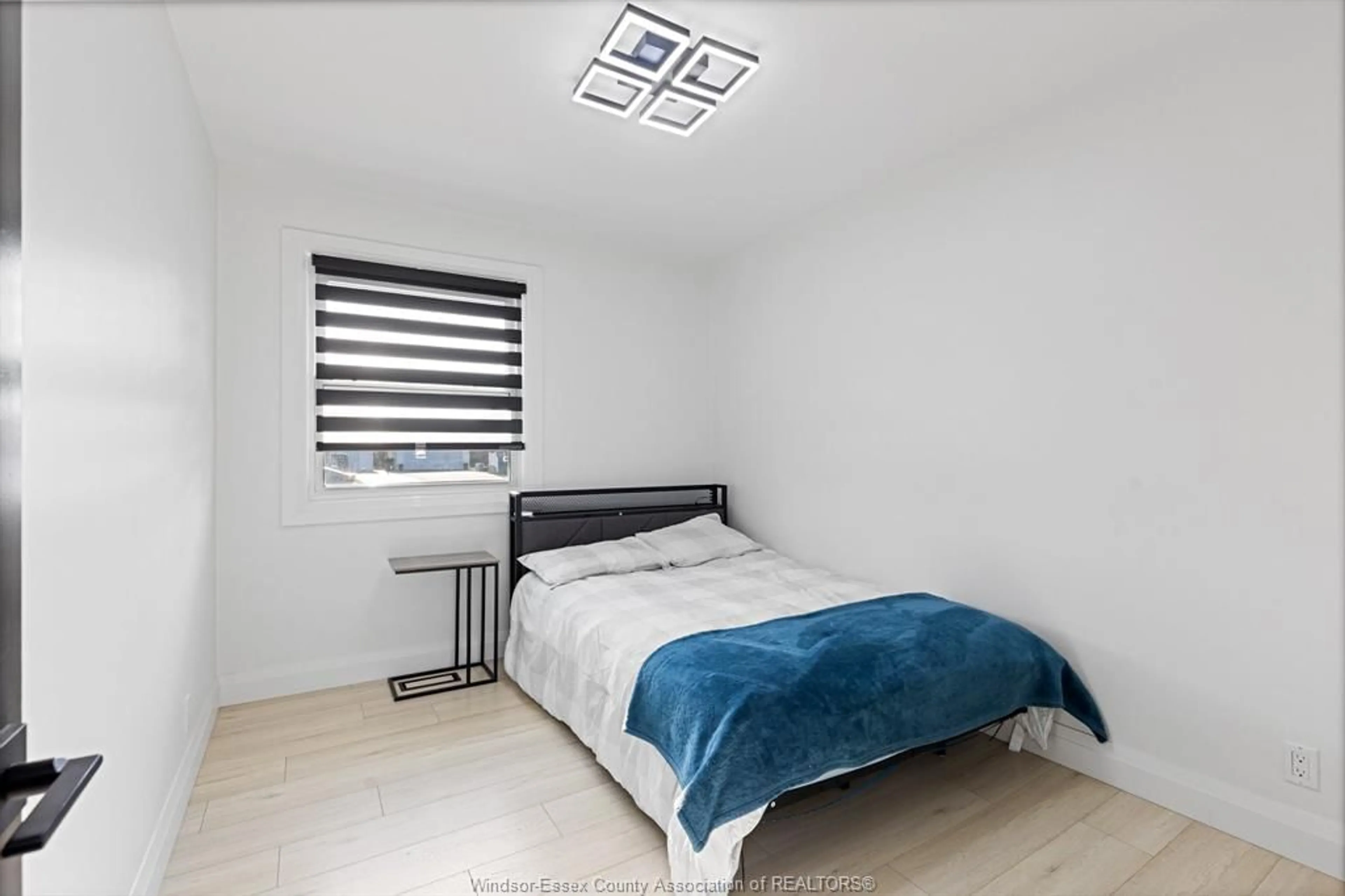 Bedroom with bed, unknown for 495 VICTORY St, LaSalle Ontario N9J 1V8