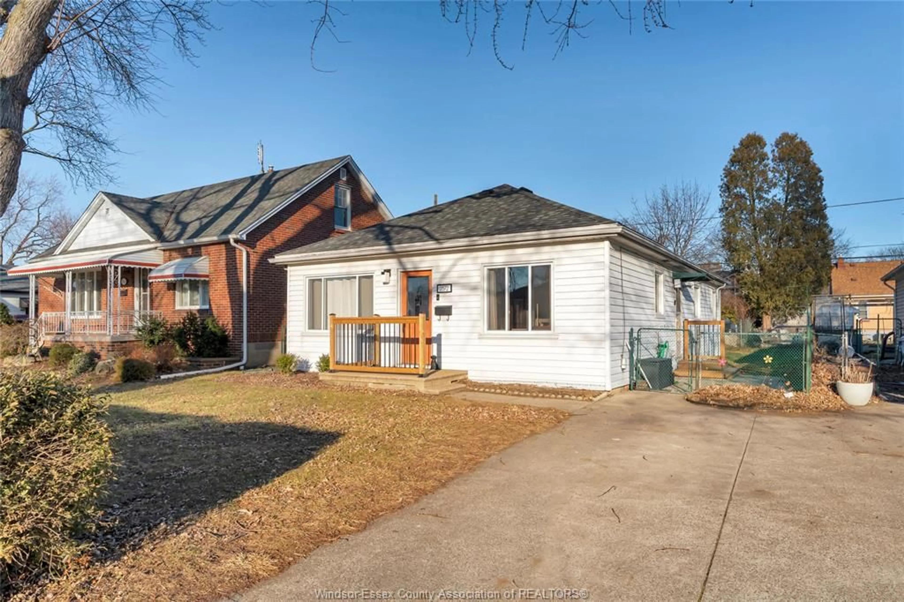 Home with brick exterior material, street for 2572 TOURANGEAU Rd, Windsor Ontario N8W 4N9