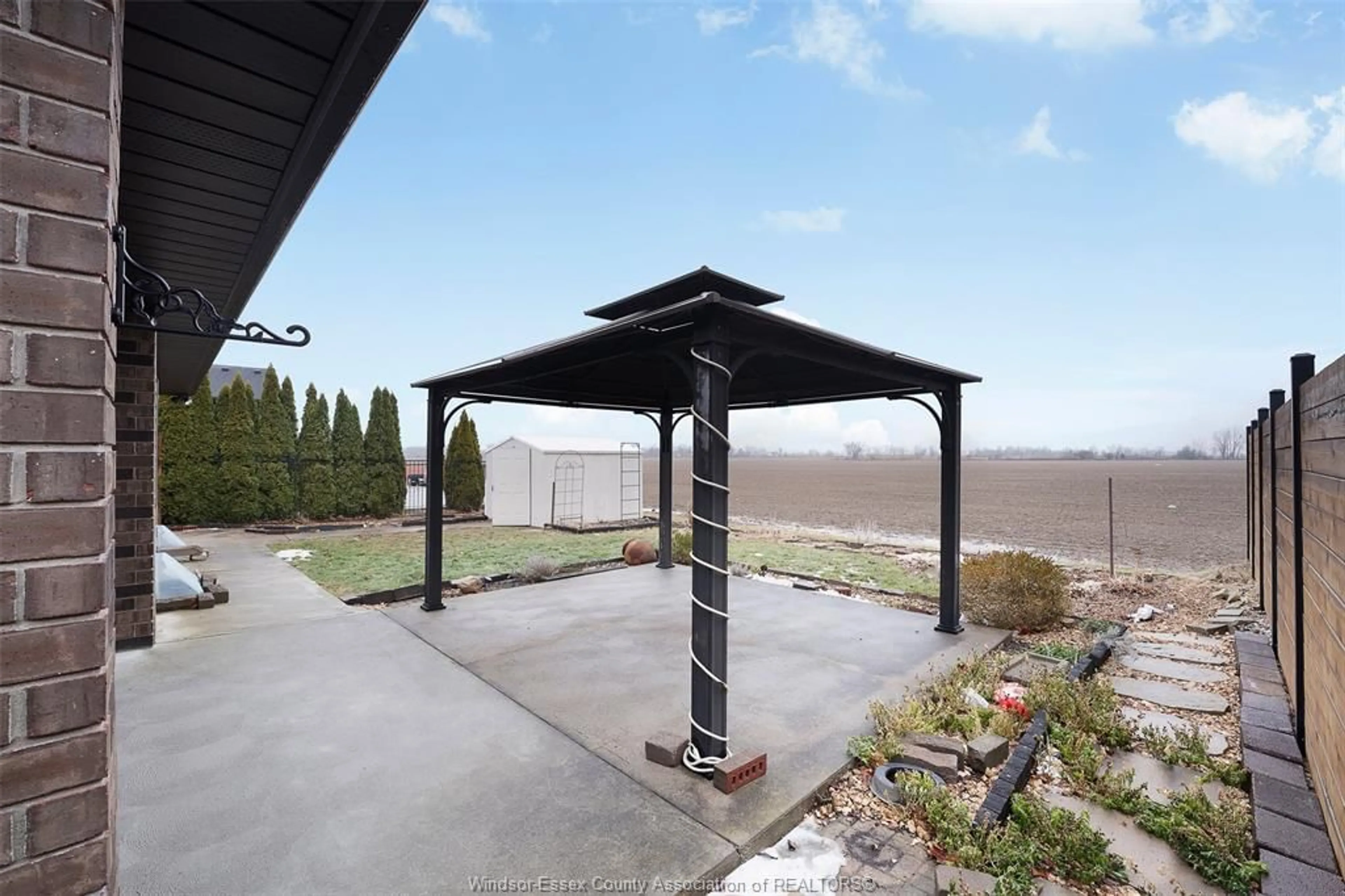 Patio, unknown for 126 TOWNSVIEW, Essex Ontario N8M 0A3