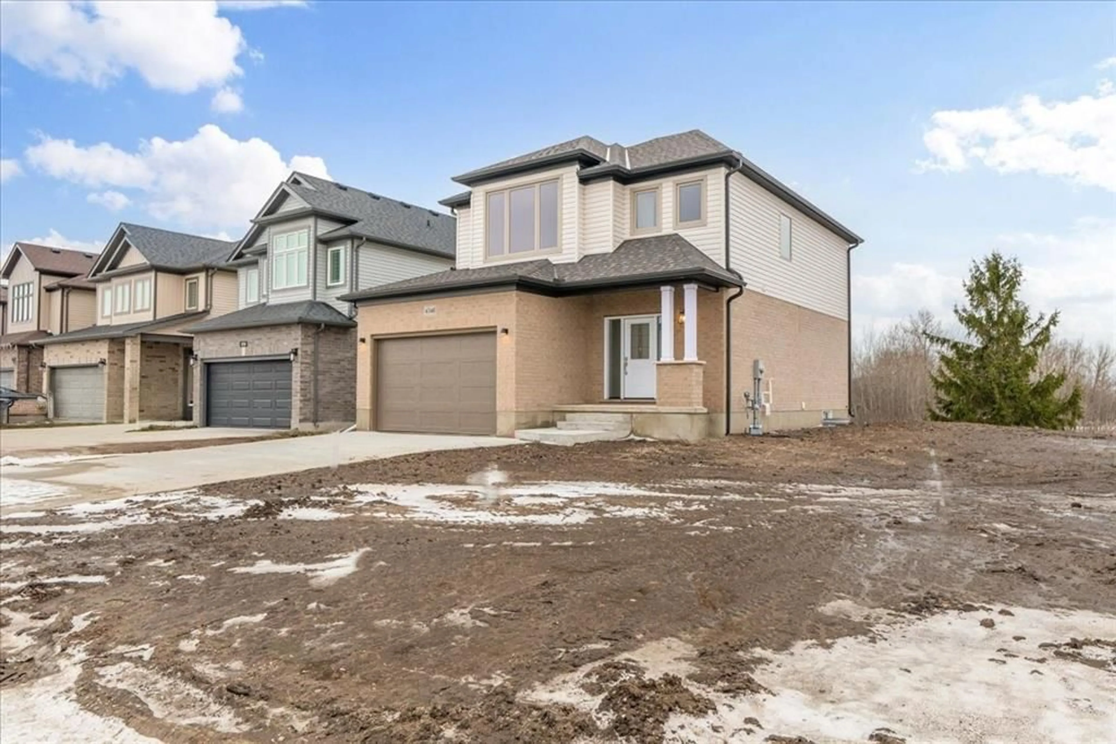 Unknown for 4348 LISMER Lane, London Ontario N6L 0E2