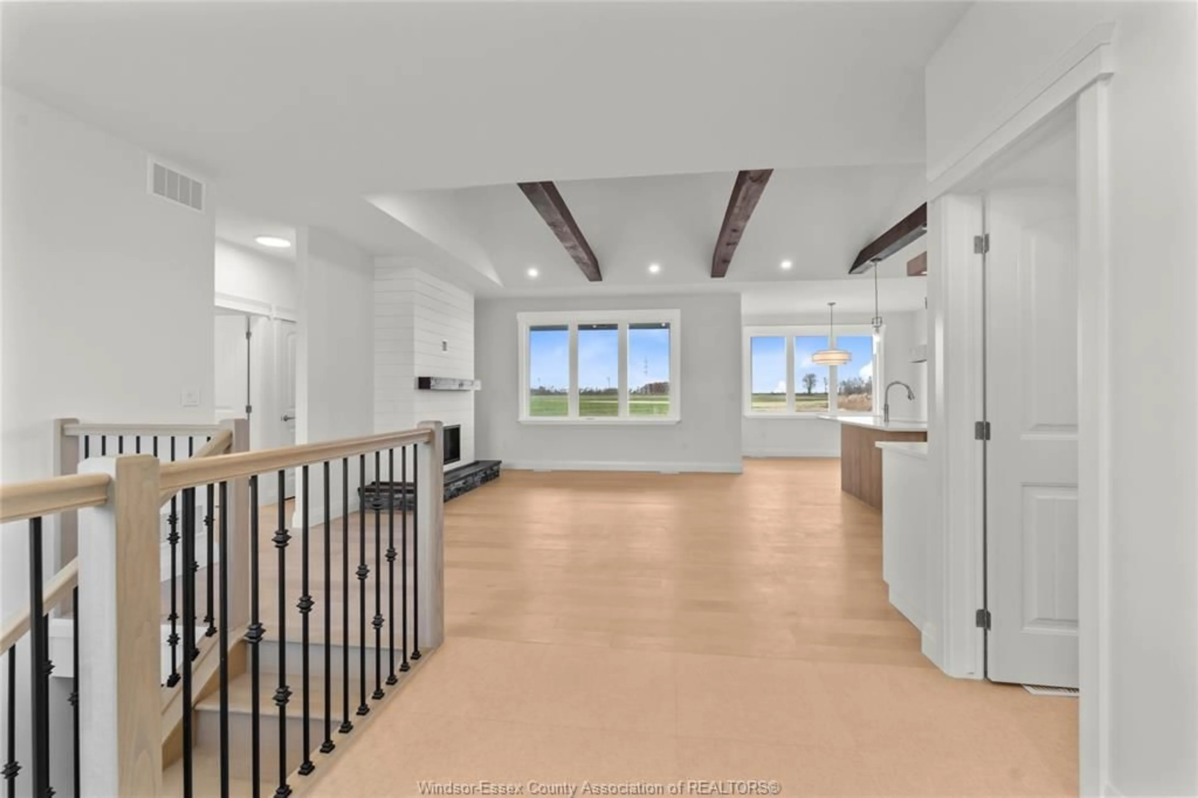 Unknown for 116 BLOOMINGTON, Chatham Ontario N7L 0H3