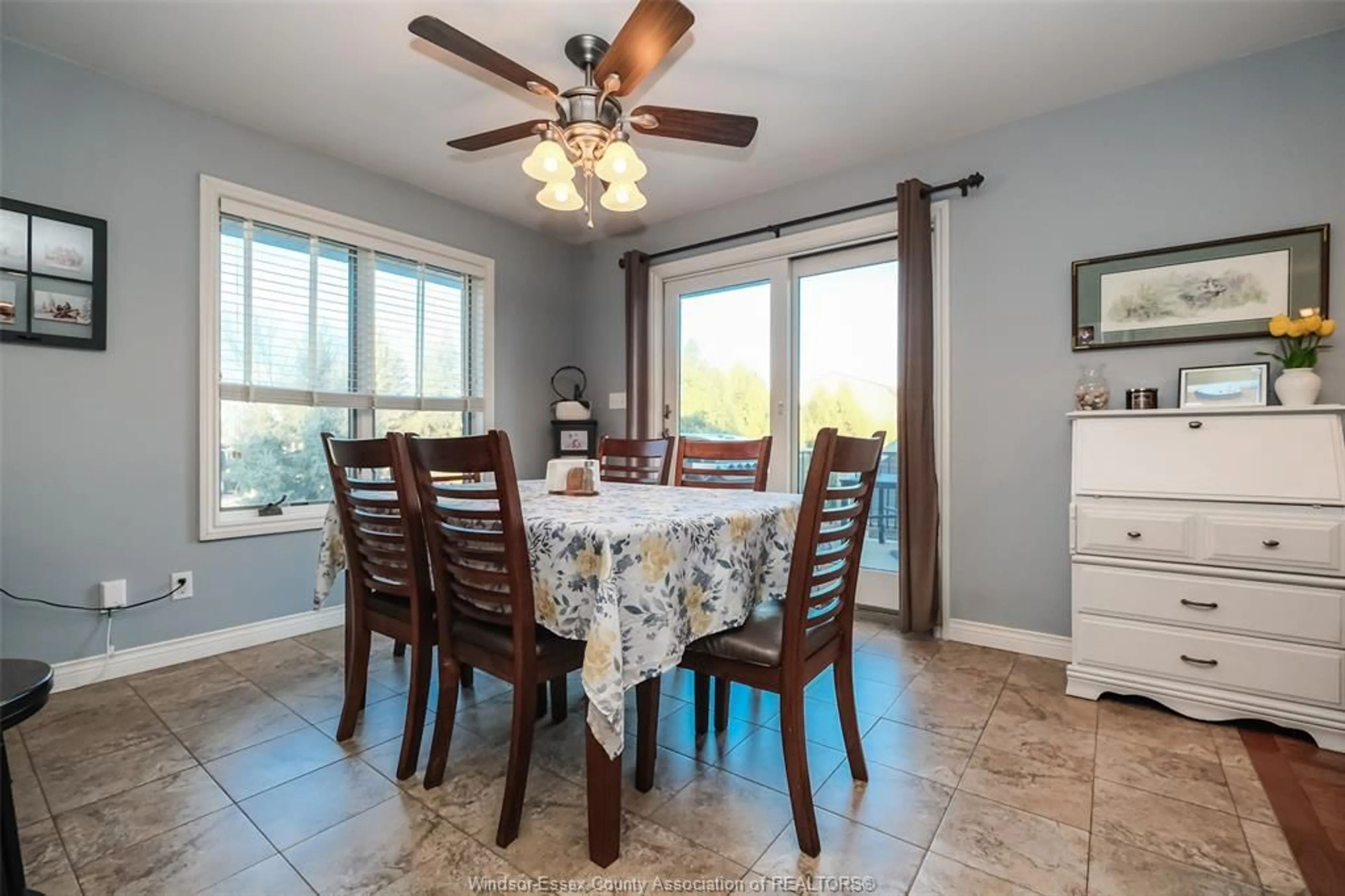 Dining room, ceramic/tile floor for 8470 MALDEN, LaSalle Ontario N9J 2V7