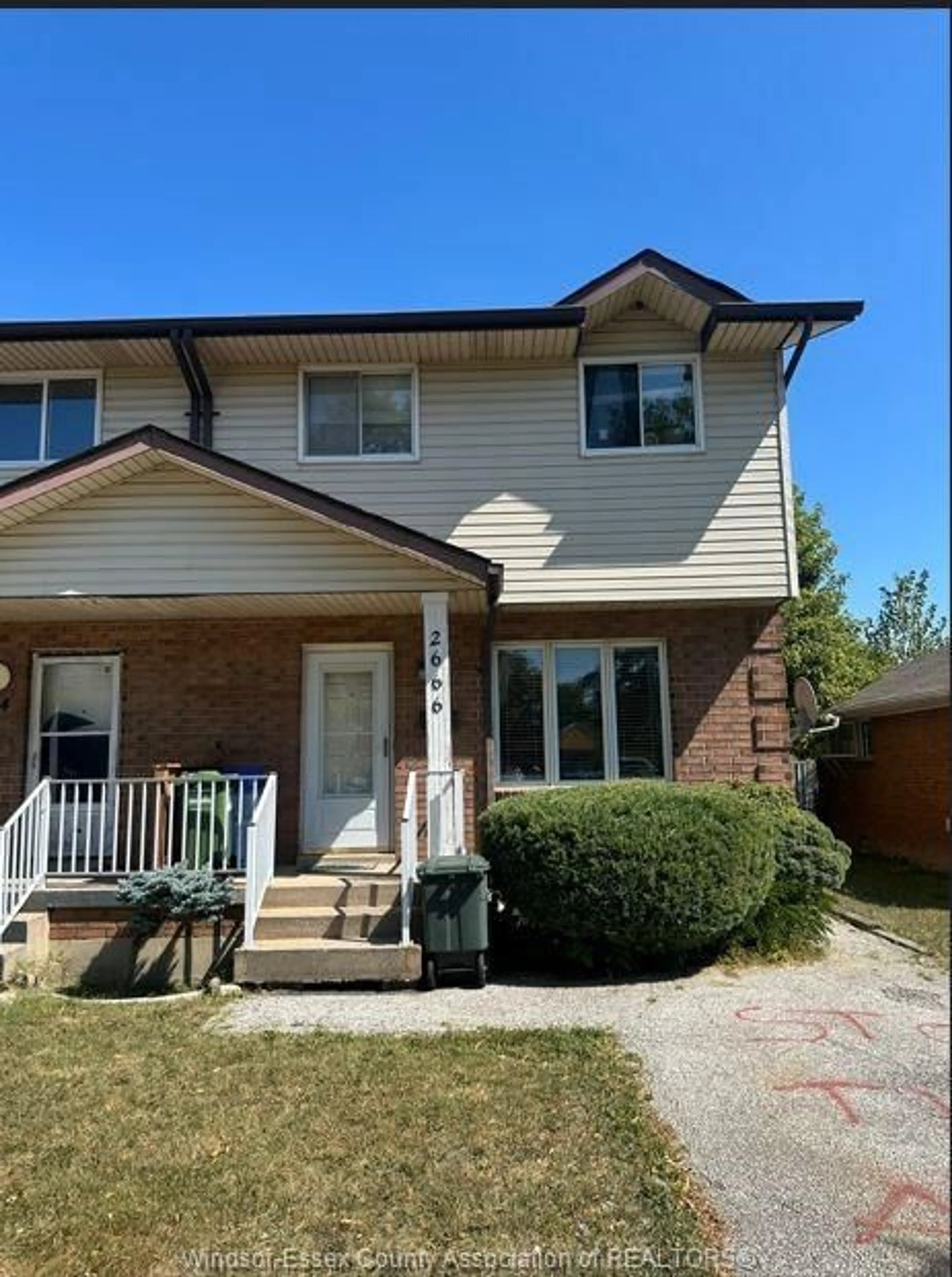 Home with brick exterior material, street for 2666 LAUZON, Windsor Ontario N8T 2Z6