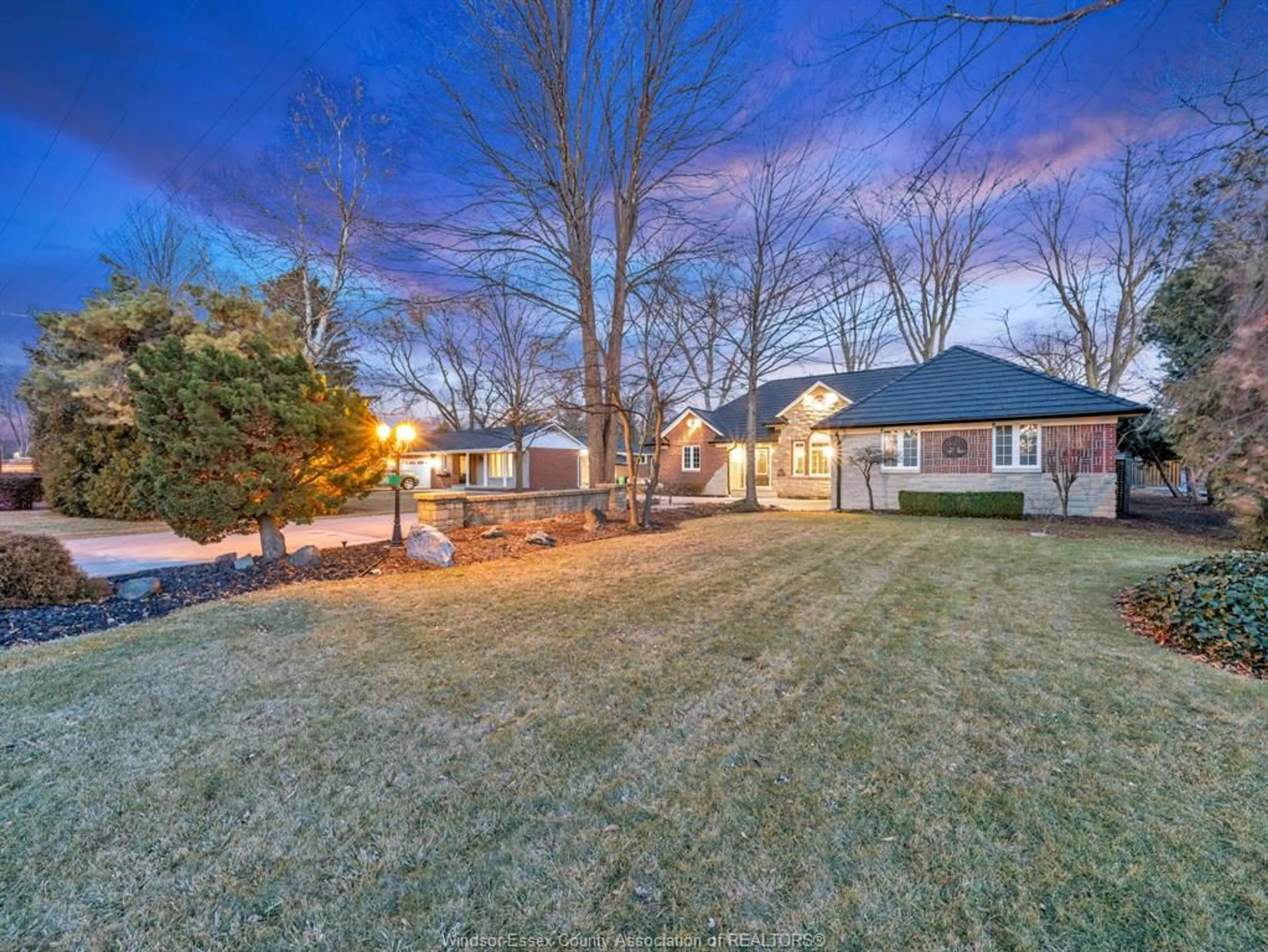 A pic from outside/outdoor area/front of a property/back of a property/a pic from drone, street for 106 Patillo, Lakeshore Ontario N8N 4X9