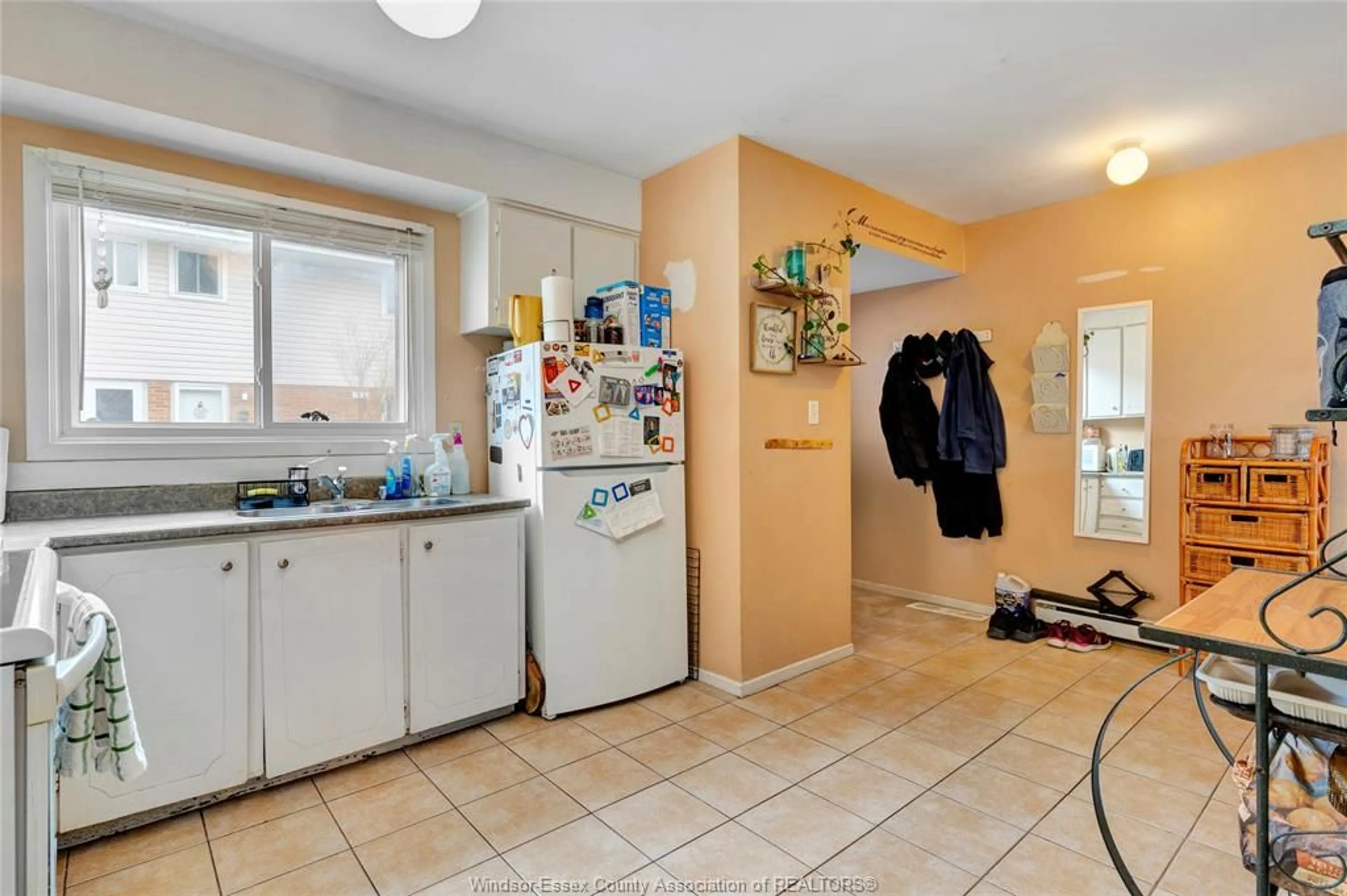 Unknown for 7707 HAWTHORNE #10, Windsor Ontario N8T 3B6