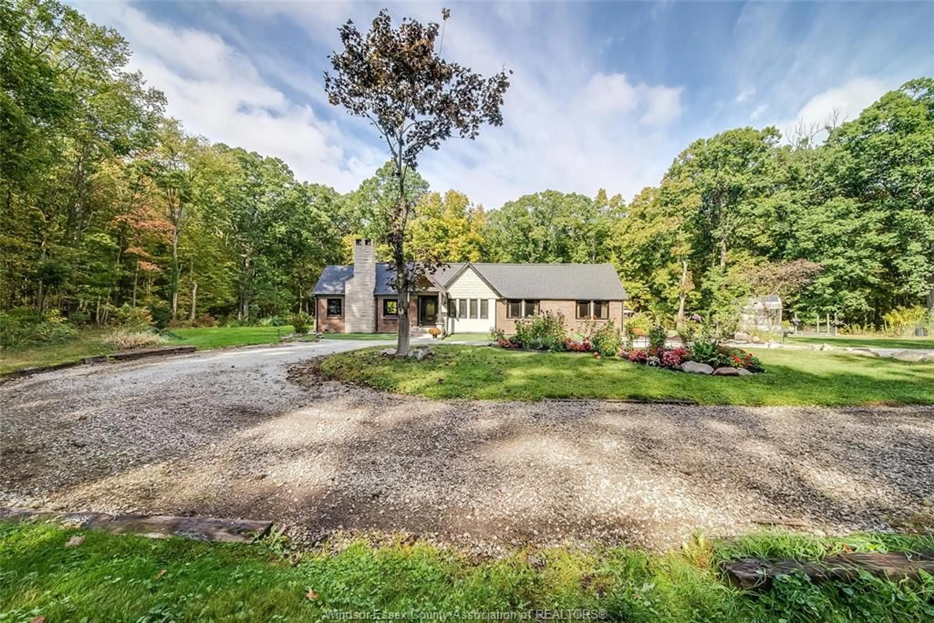 A pic from outside/outdoor area/front of a property/back of a property/a pic from drone, water/lake/river/ocean view for 4941 4TH CONCESSION Rd, Essex Ontario N0R 1G0