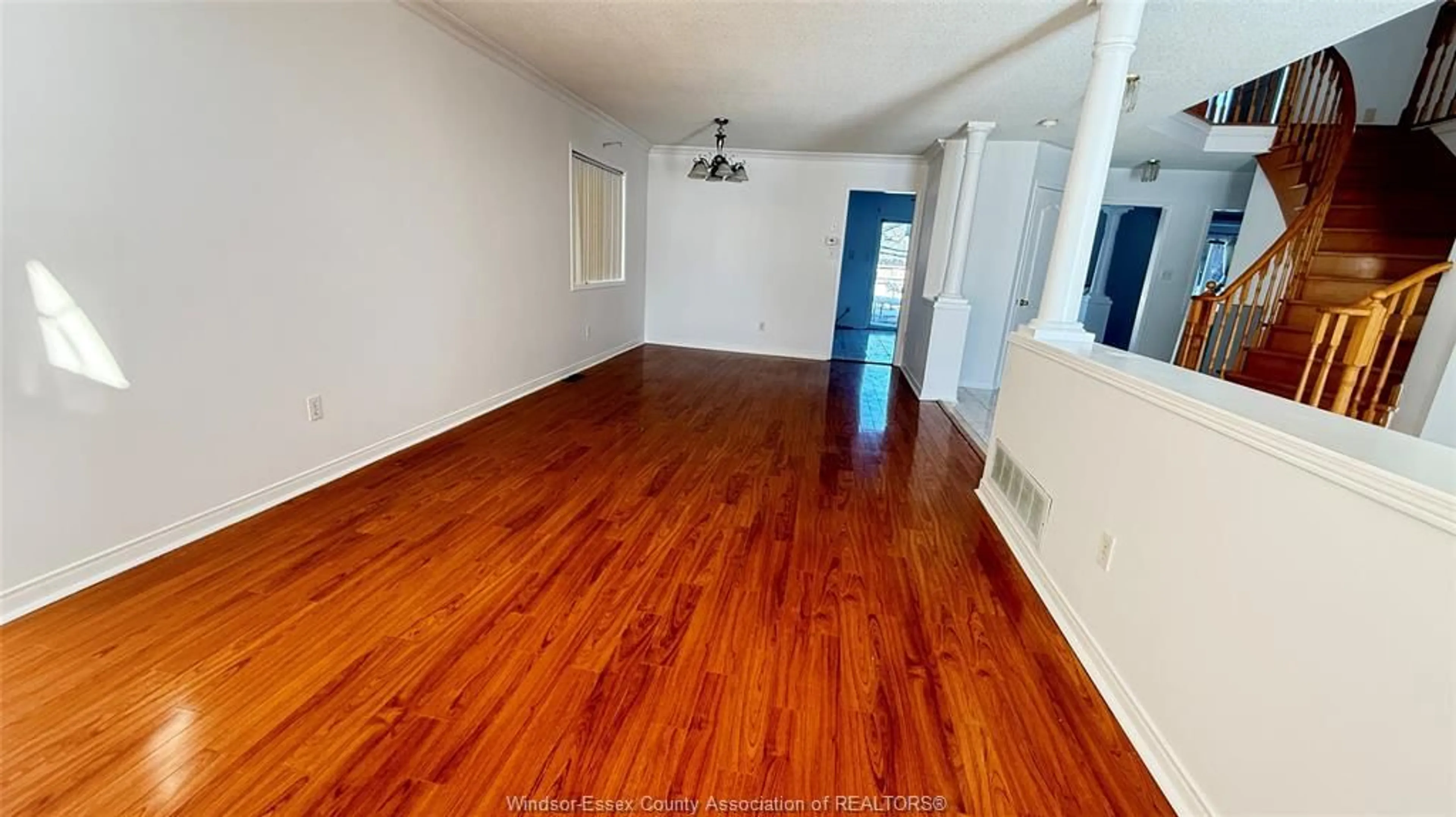 A pic of a room for 1054 CORA GREENWOOD, Windsor Ontario N8P 1K2