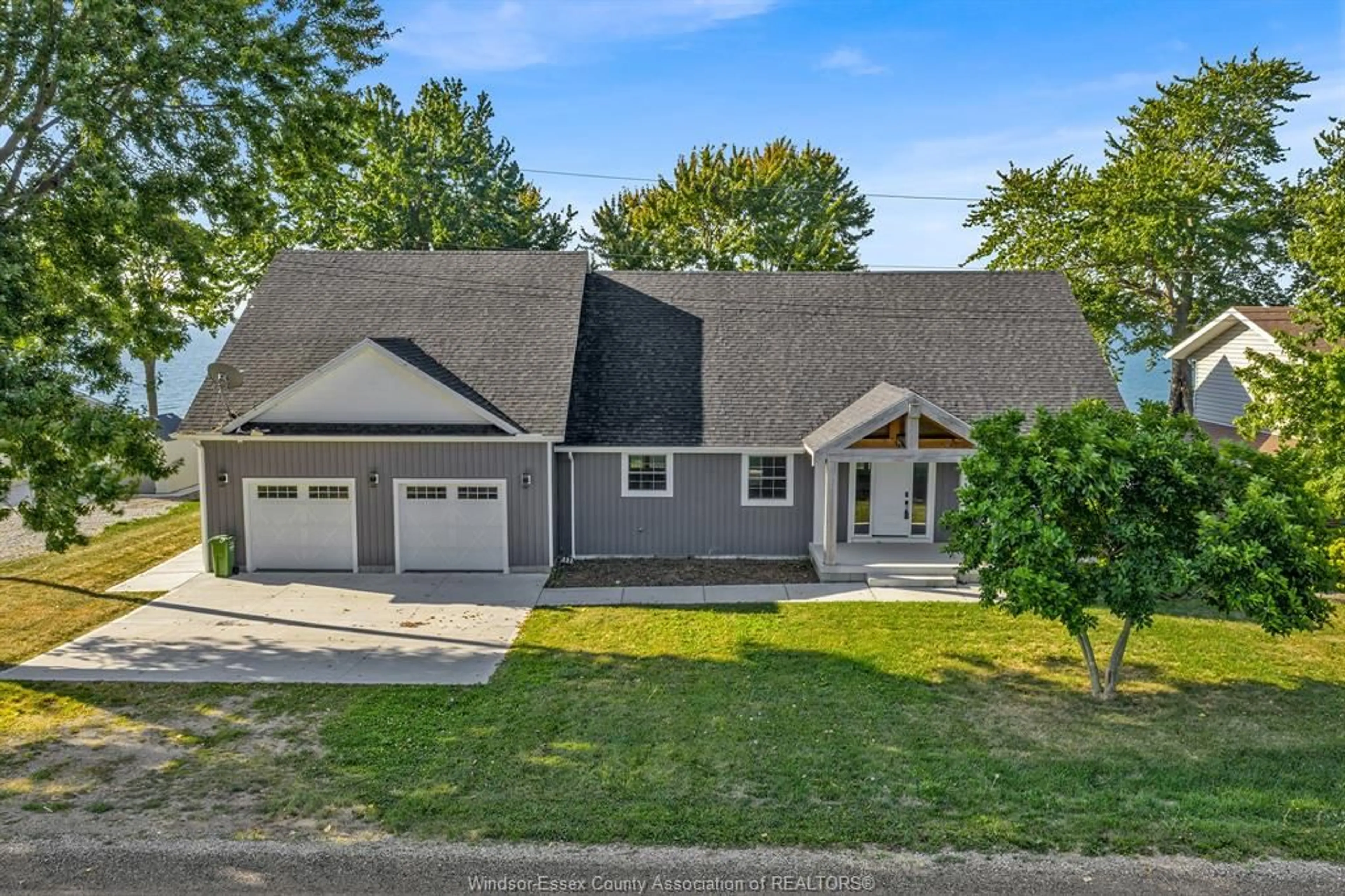 Home with vinyl exterior material, street for 131 HOWE Rd, Colchester South Ontario N0R 1G0