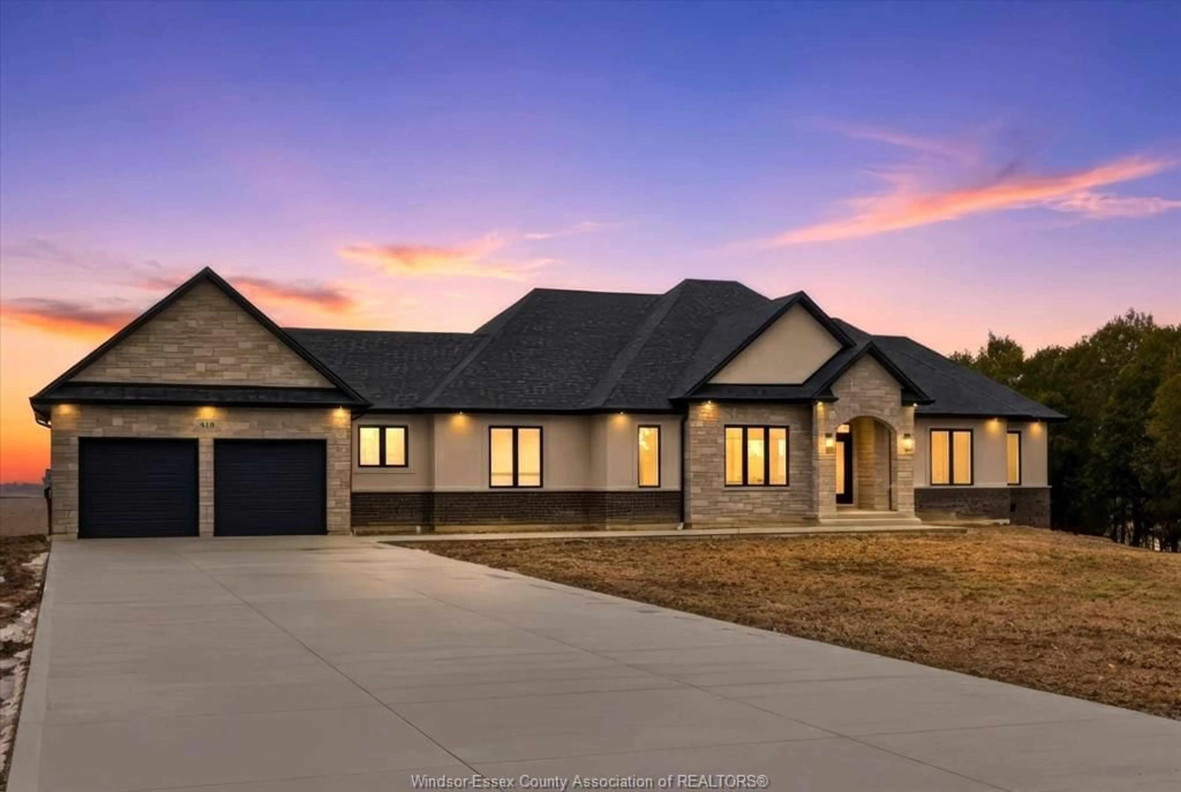 Home with brick exterior material, street for 418 COUNTY RD 34, Kingsville Ontario N8H 3V6