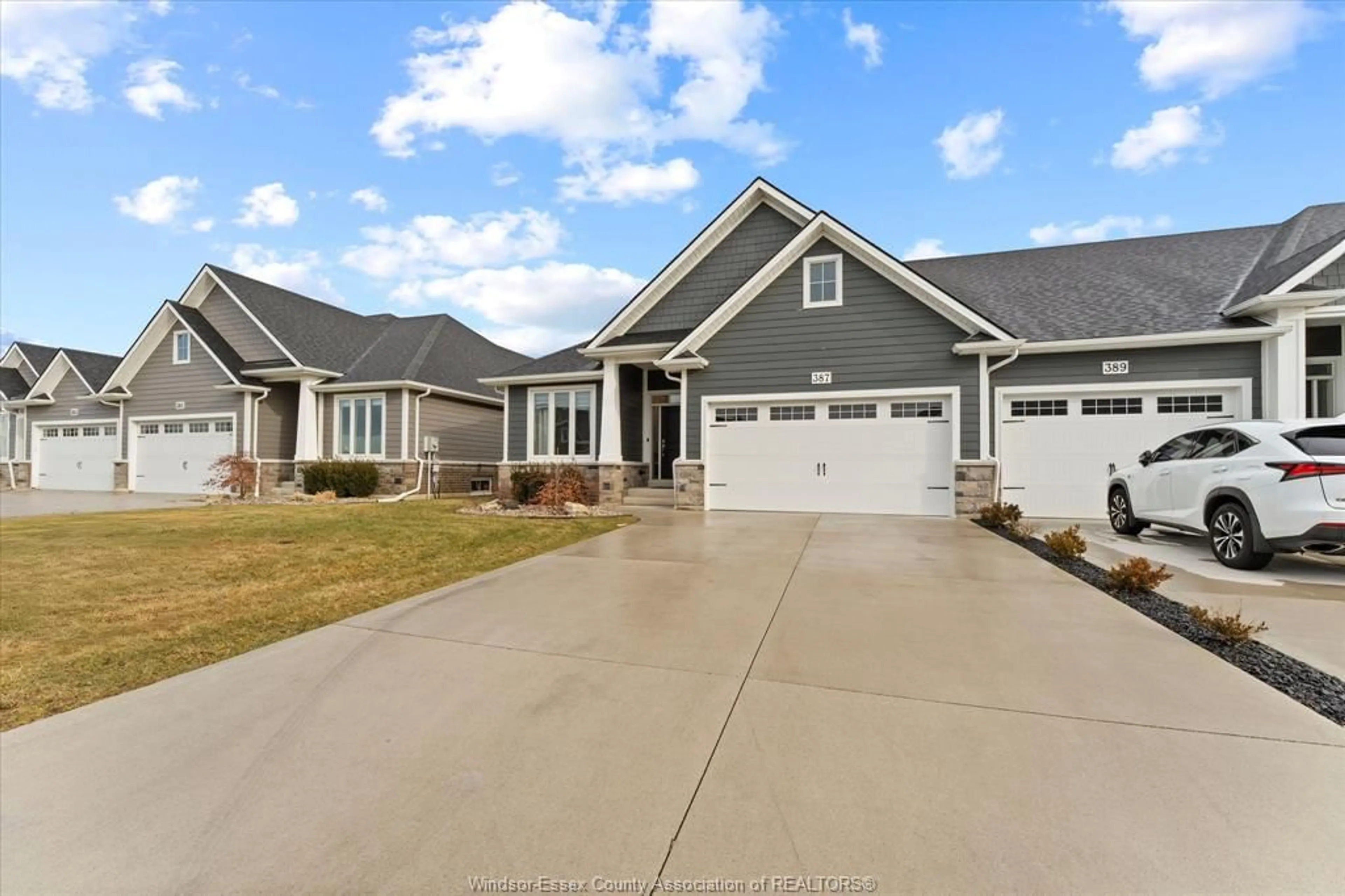 Home with vinyl exterior material, street for 387 Caserta, Lakeshore Ontario N8L 0A5