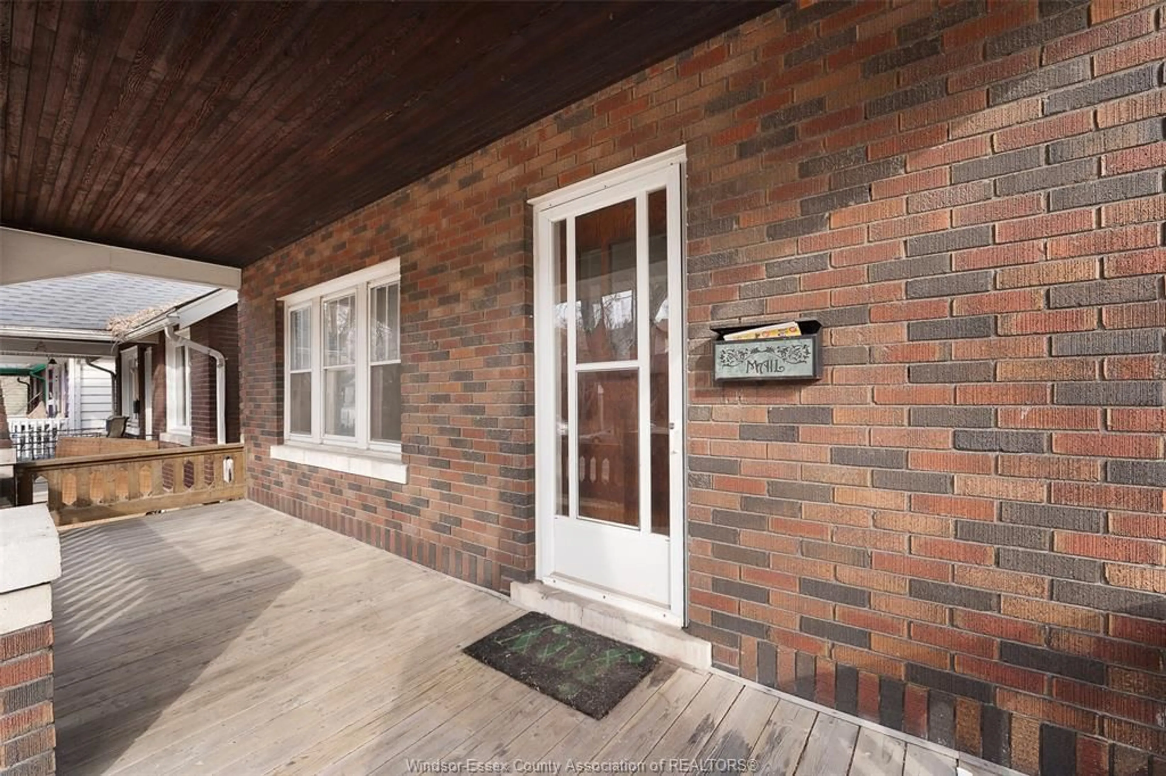 Home with brick exterior material, street for 1184 BRUCE Ave, Windsor Ontario N9A 4Y4