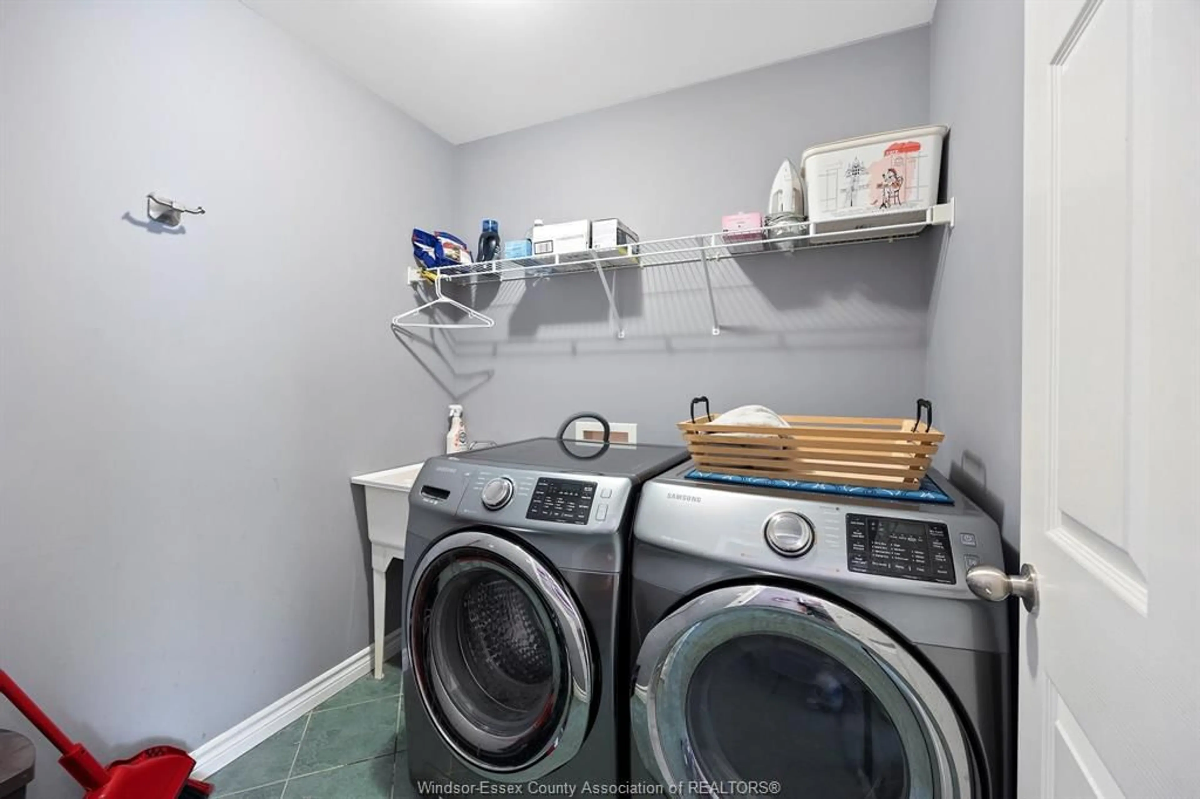 Laundry room for 150 LANSDOWNE Ave, Kingsville Ontario N9Y 4C9