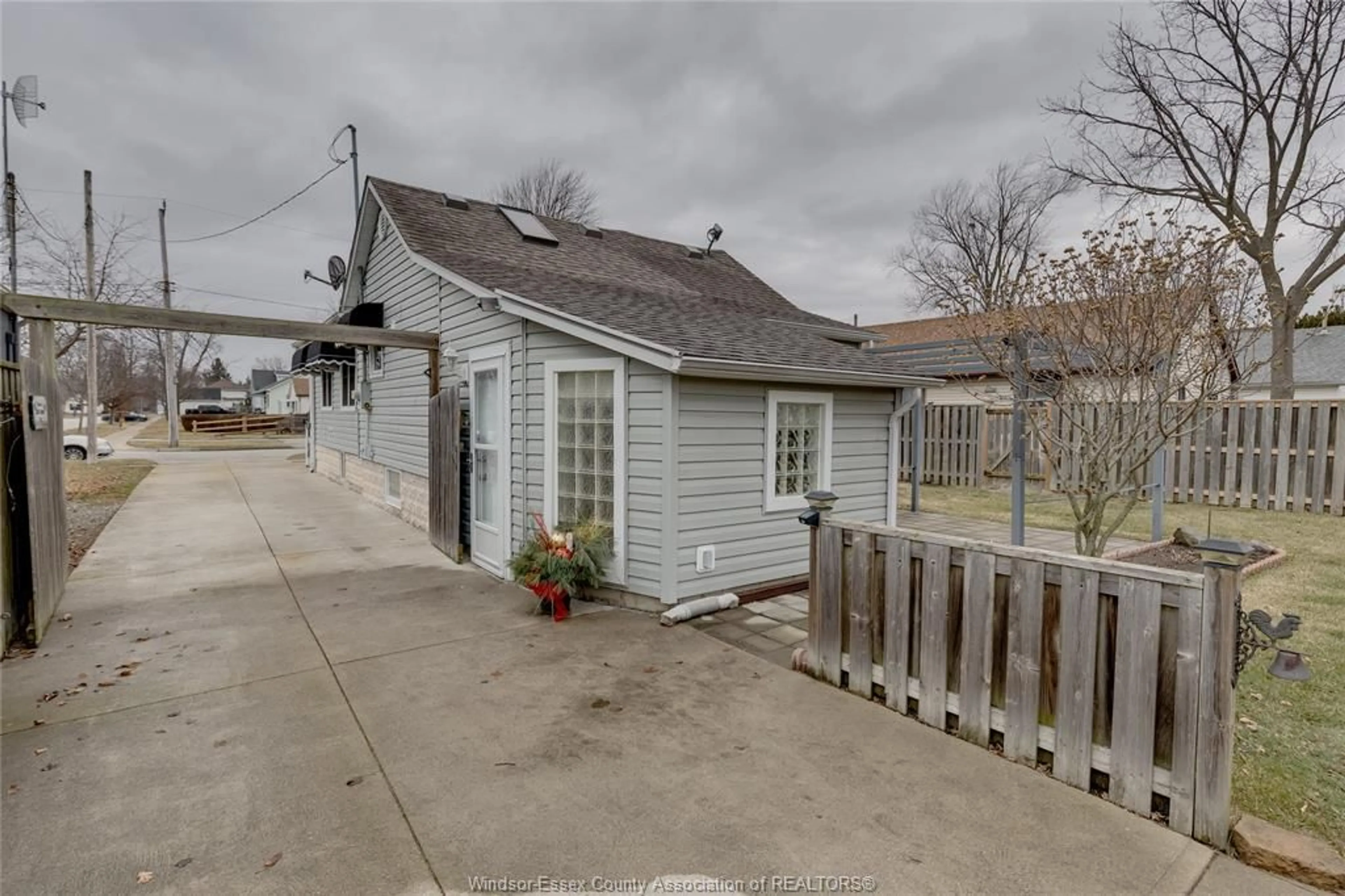 Unknown for 75 VICTORIA Ave, Kingsville Ontario N9Y 1T2