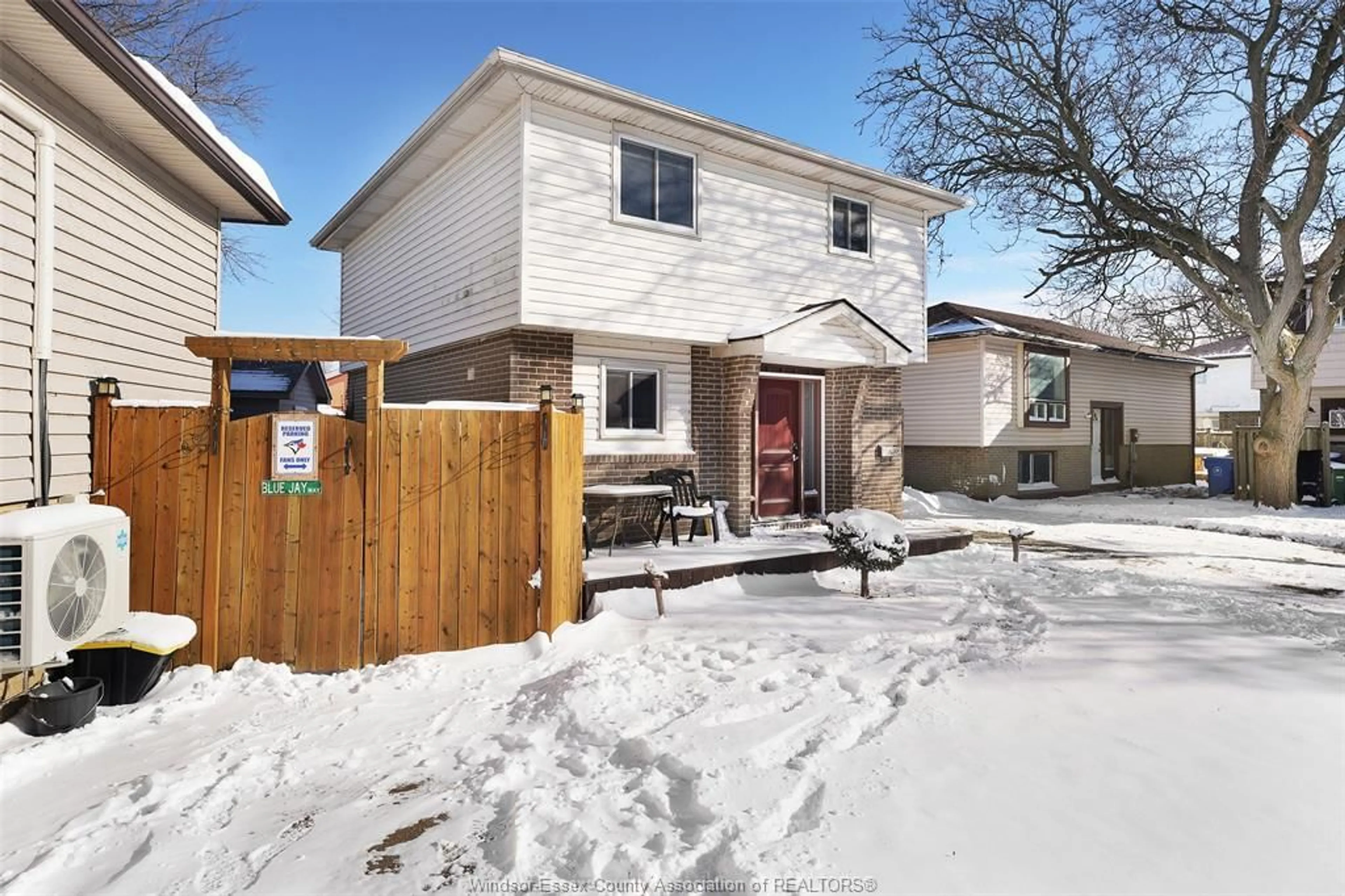 Unknown for 1130 GATESIDE, Windsor Ontario N8S 4N8