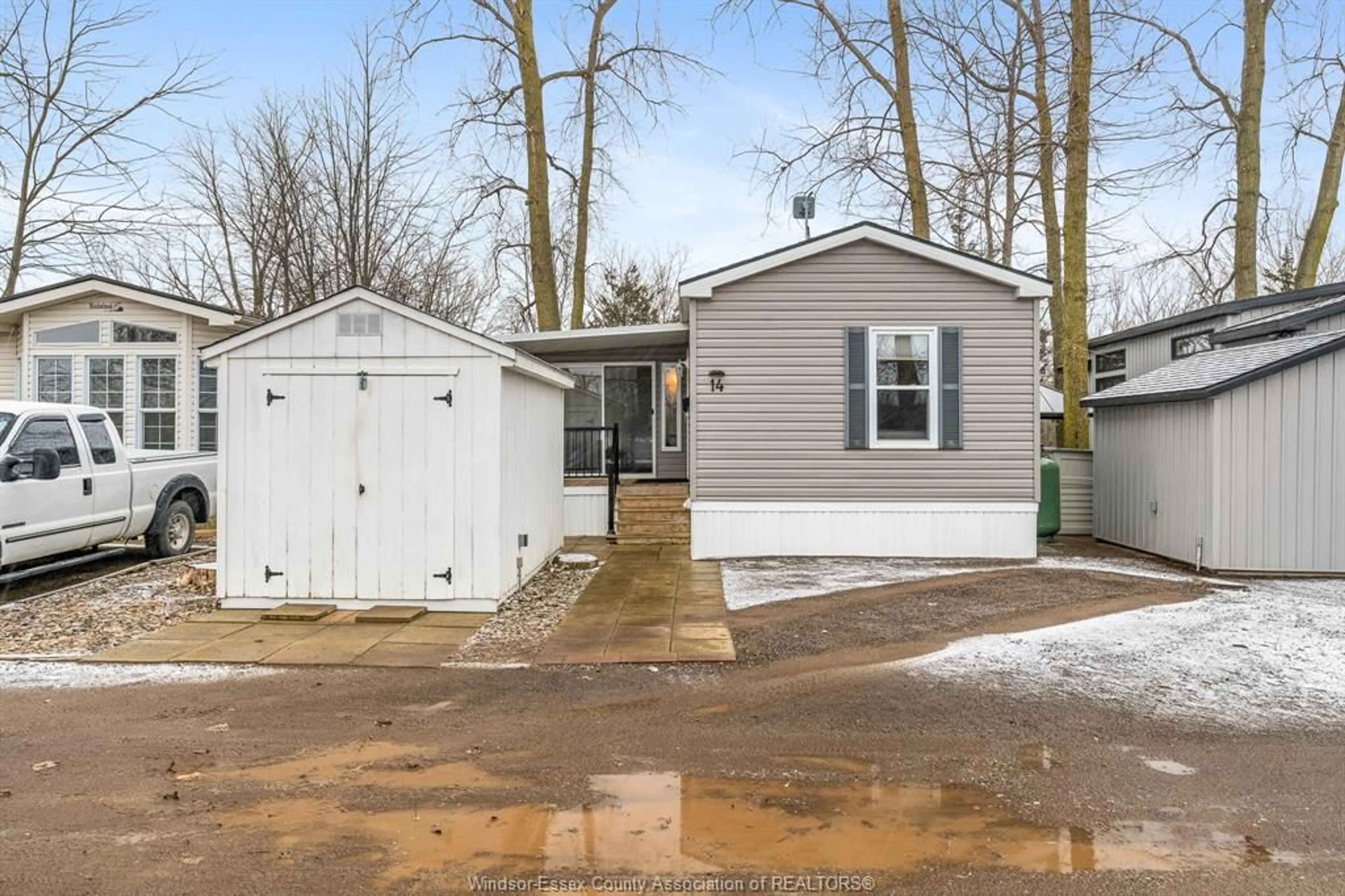 Unknown for 126 Mersea Rd 5 (Lot #14), Leamington Ontario N8H 3V5