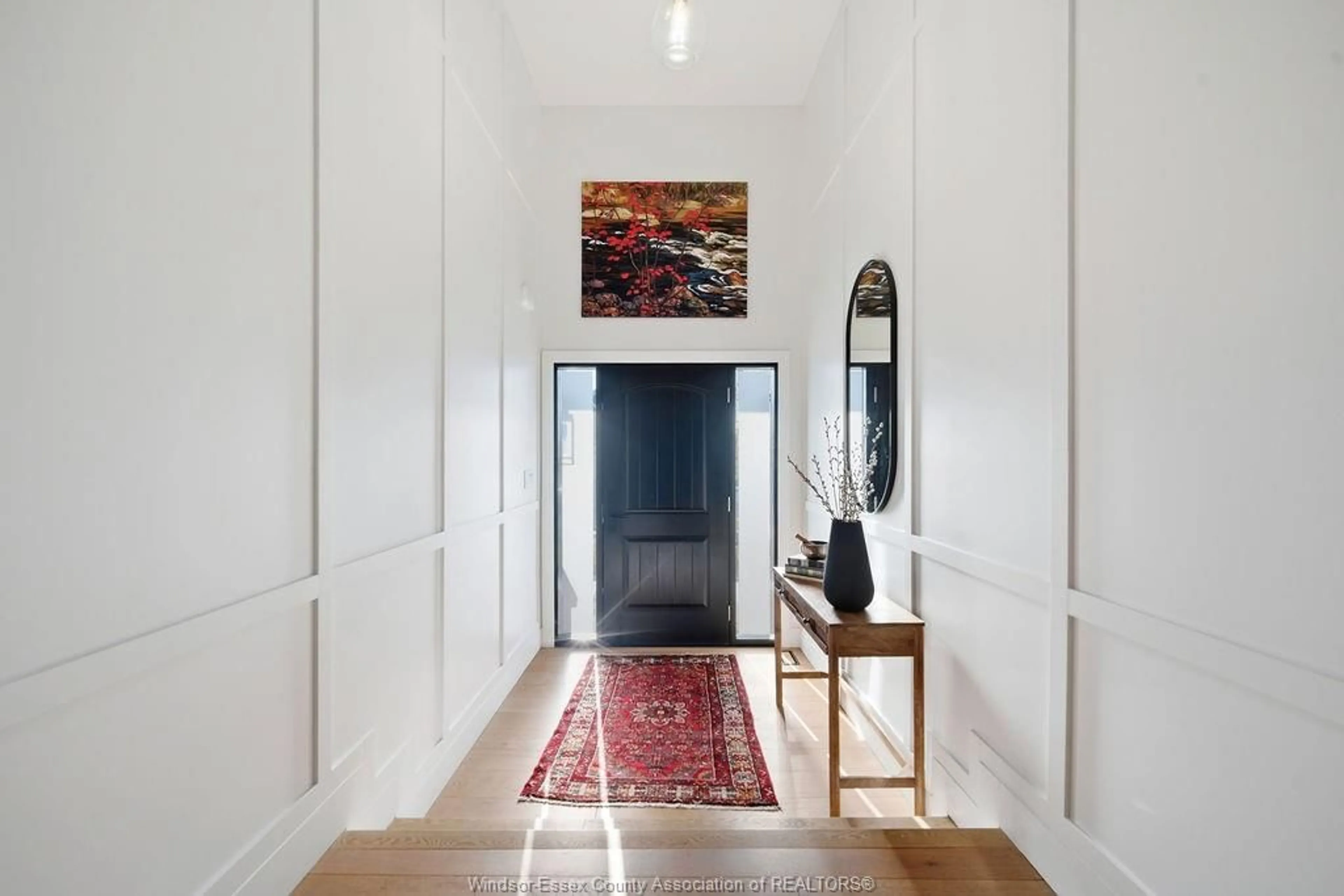 Indoor entryway for 43 Belleview Dr, Cottam Ontario N0R 1B0