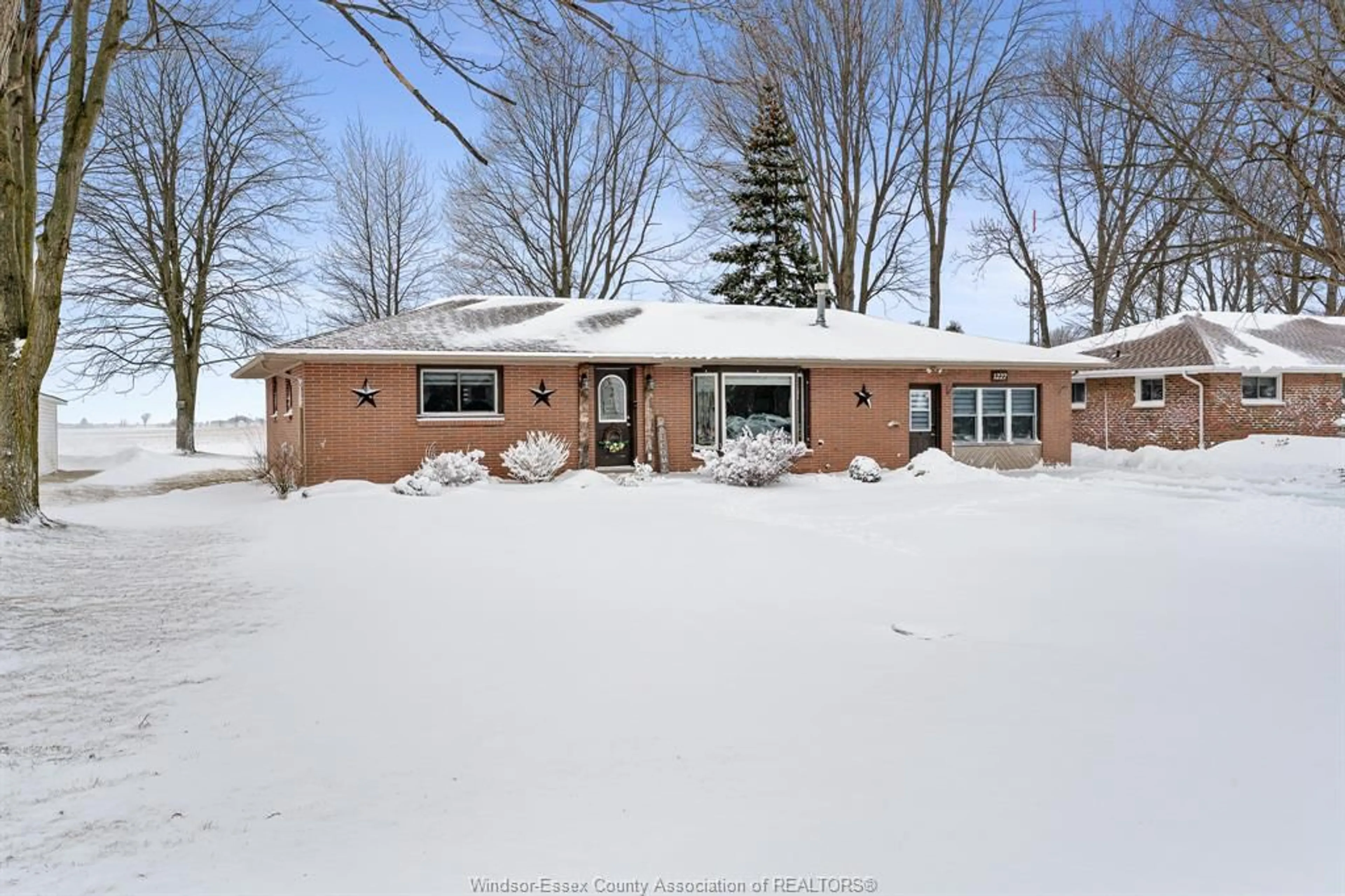 Unknown for 1227 COUNTY RD 31, Lakeshore Ontario N0R 1S0