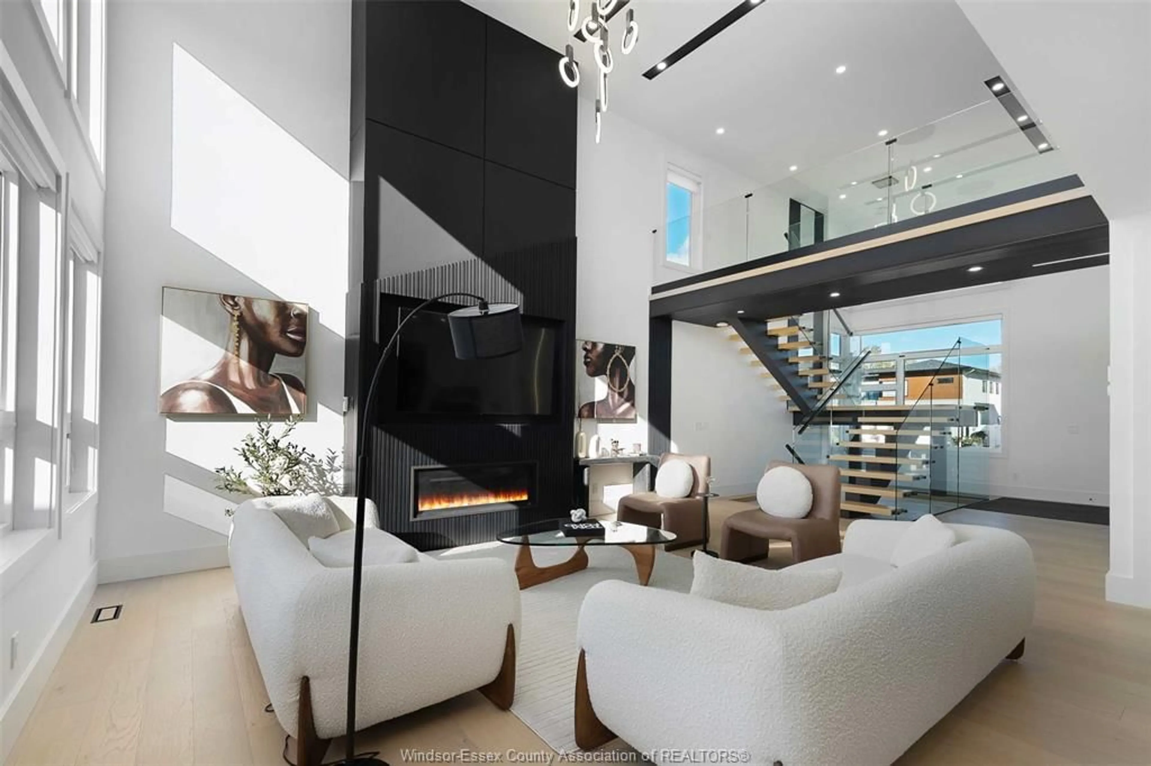 Unknown for 532 MOUNTBATTEN Cres, Windsor Ontario N8P 0G1