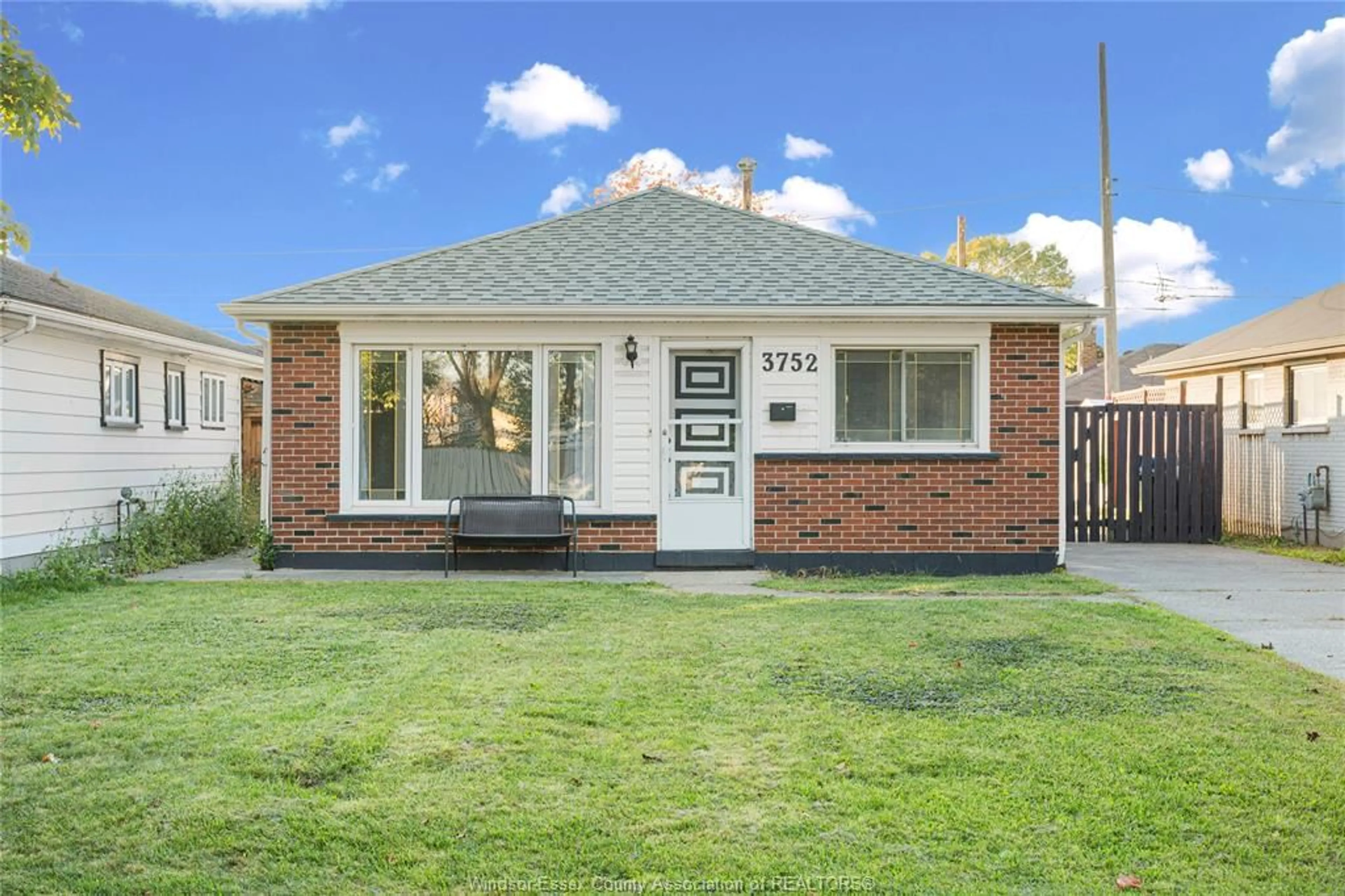 Home with brick exterior material, street for 3752 BLACKBURN Court, Windsor Ontario N9C 2E7