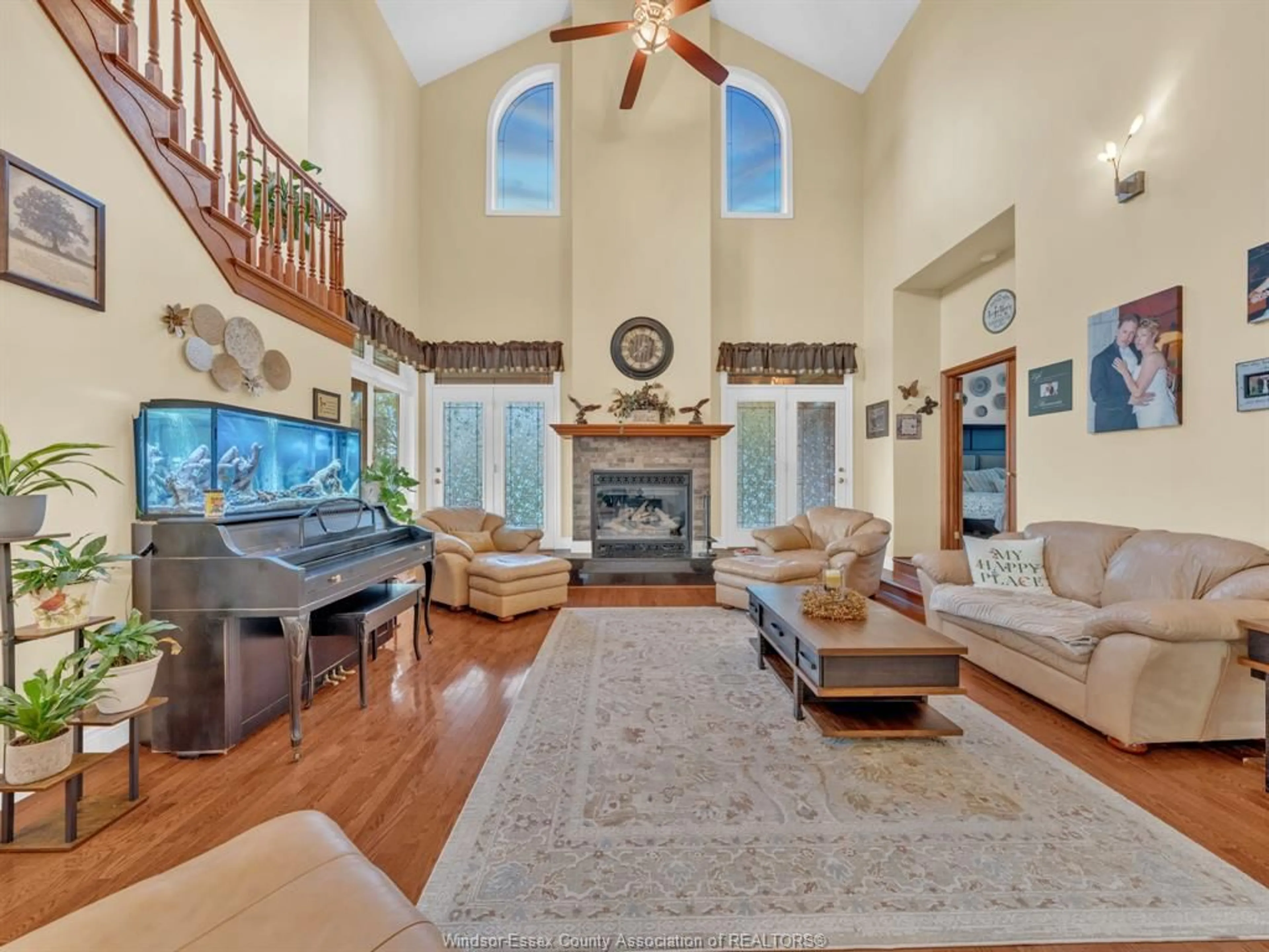 Living room with furniture, unknown for 4037 CONCESSION 4, Amherstburg Ontario N9V 0C8