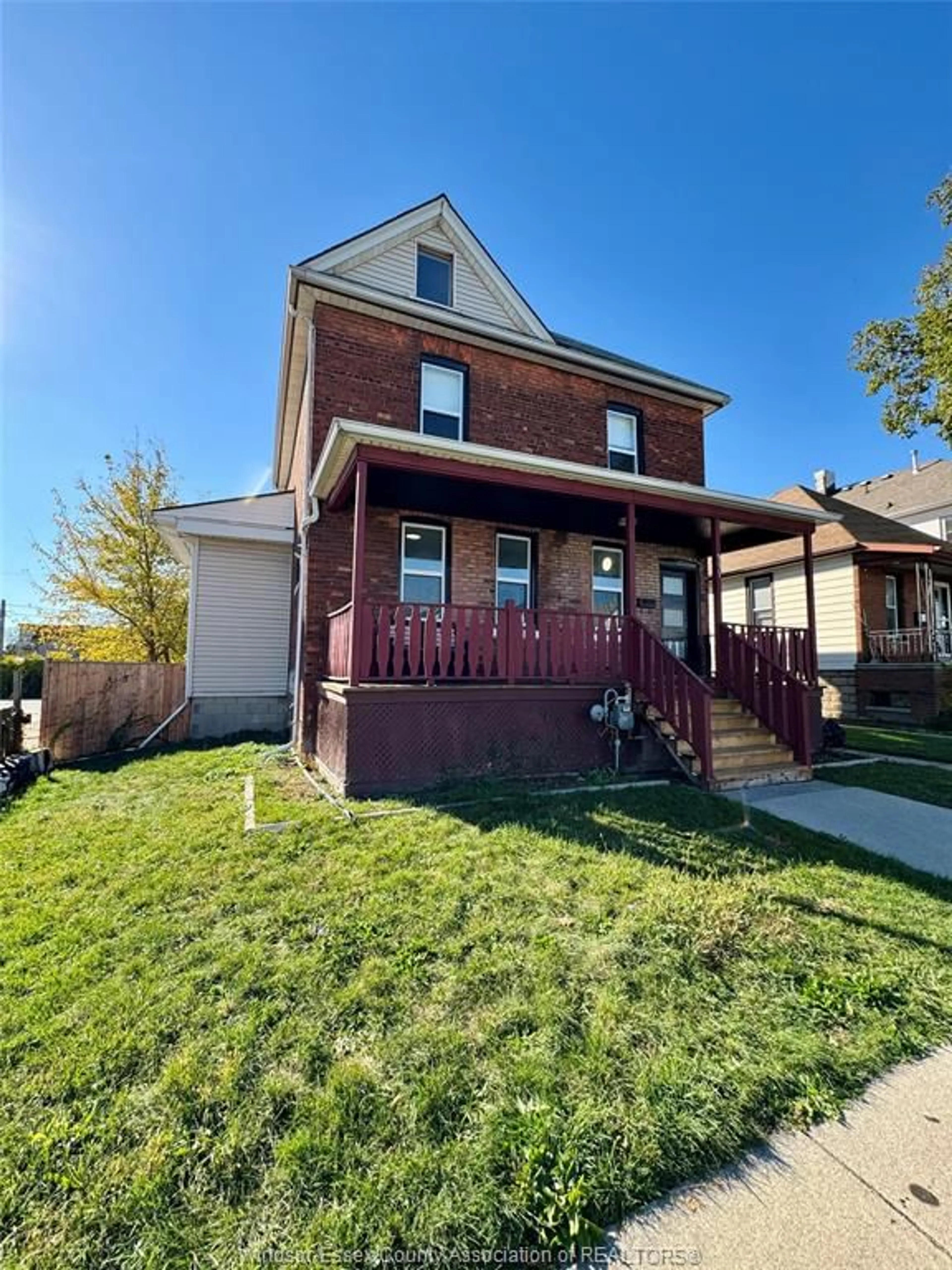 Home with brick exterior material, street for 531 LANGLOIS, Windsor Ontario N9A 2G3