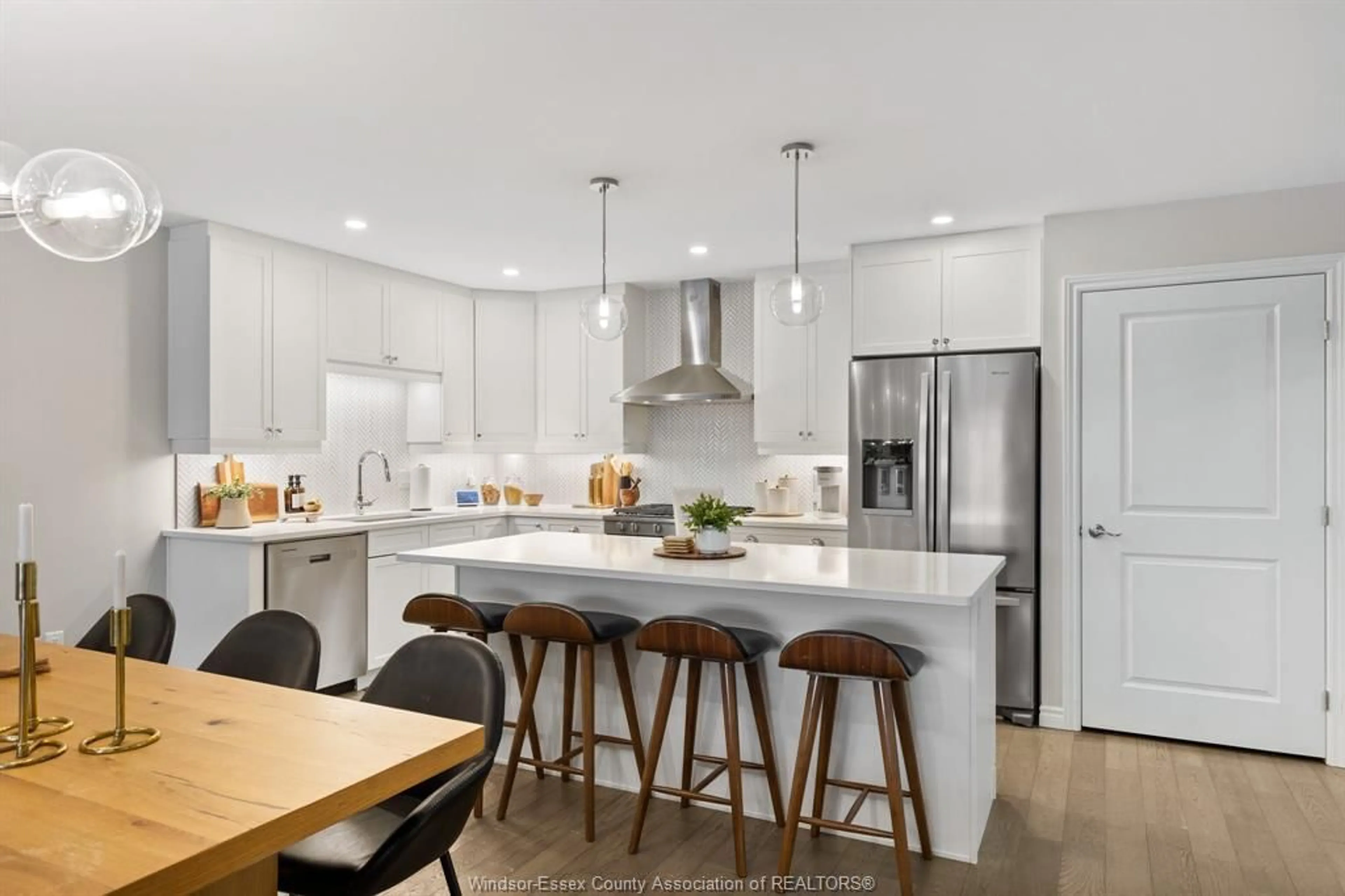 Open concept kitchen, ceramic/tile floor for 329 IRONSIDE St, Amherstburg Ontario N9V 0G4