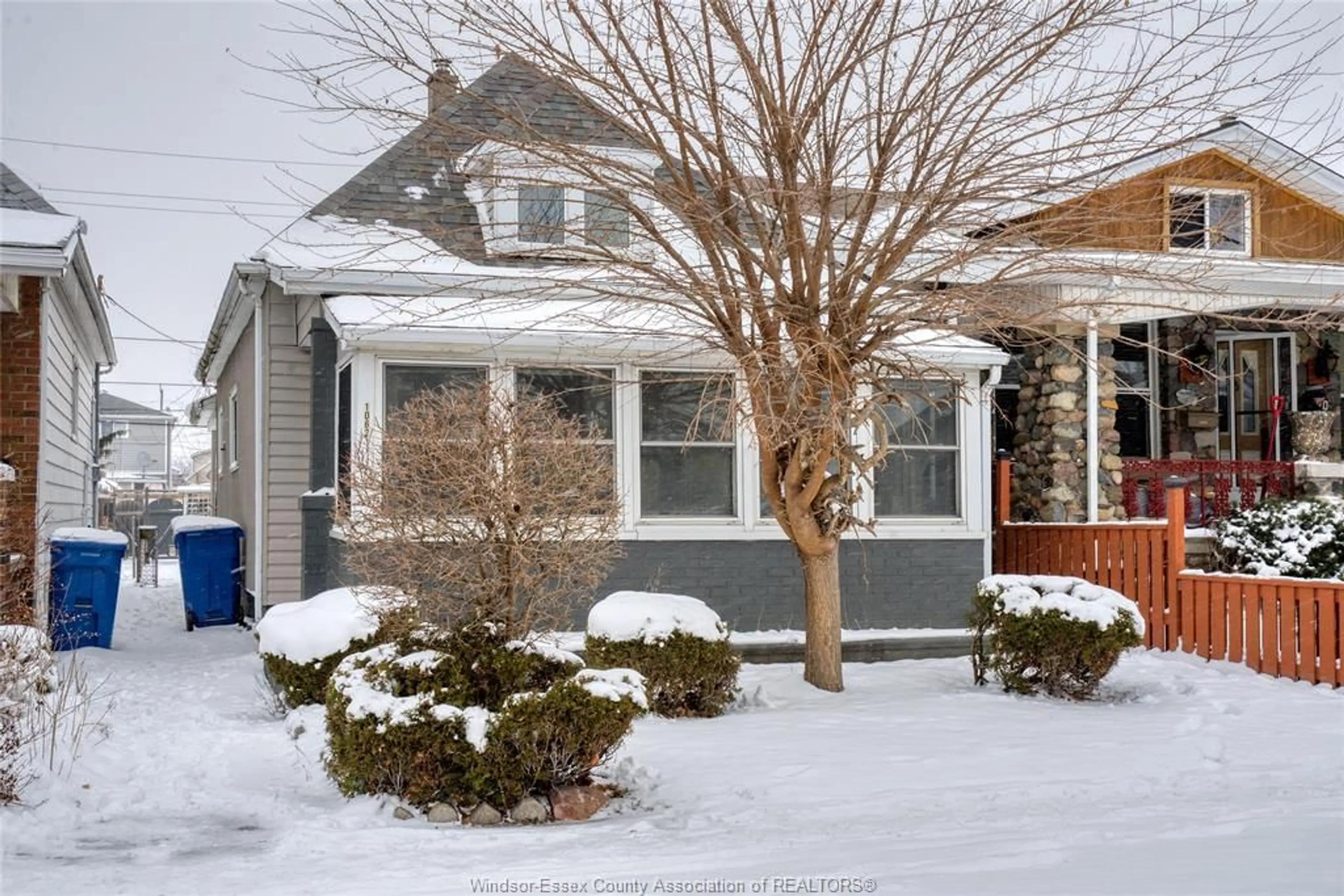 Unknown for 1062 HOWARD Ave, Windsor Ontario N9A 1S7