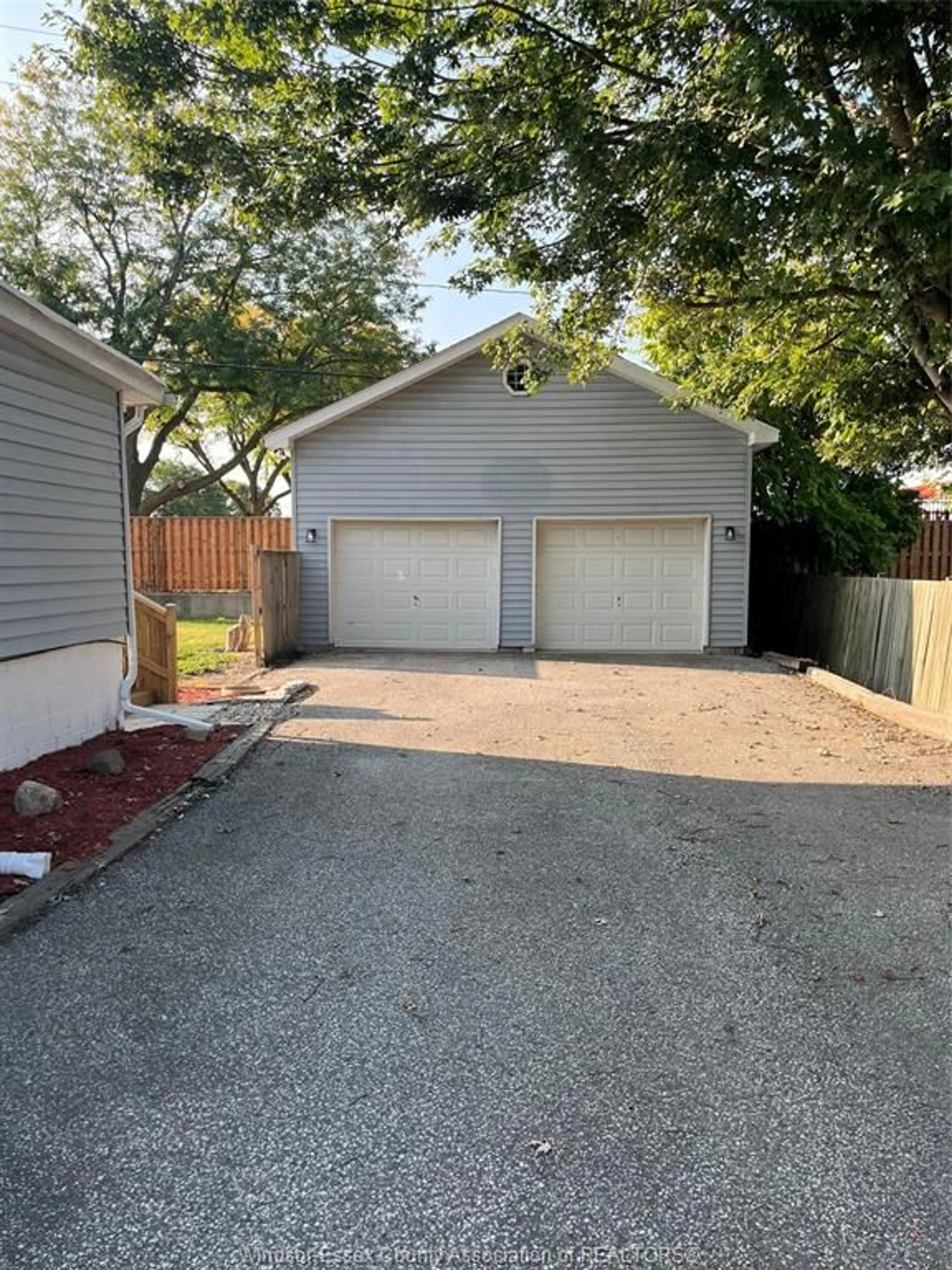 Unknown for 147 PARK St, Amherstburg Ontario N9V 1N9