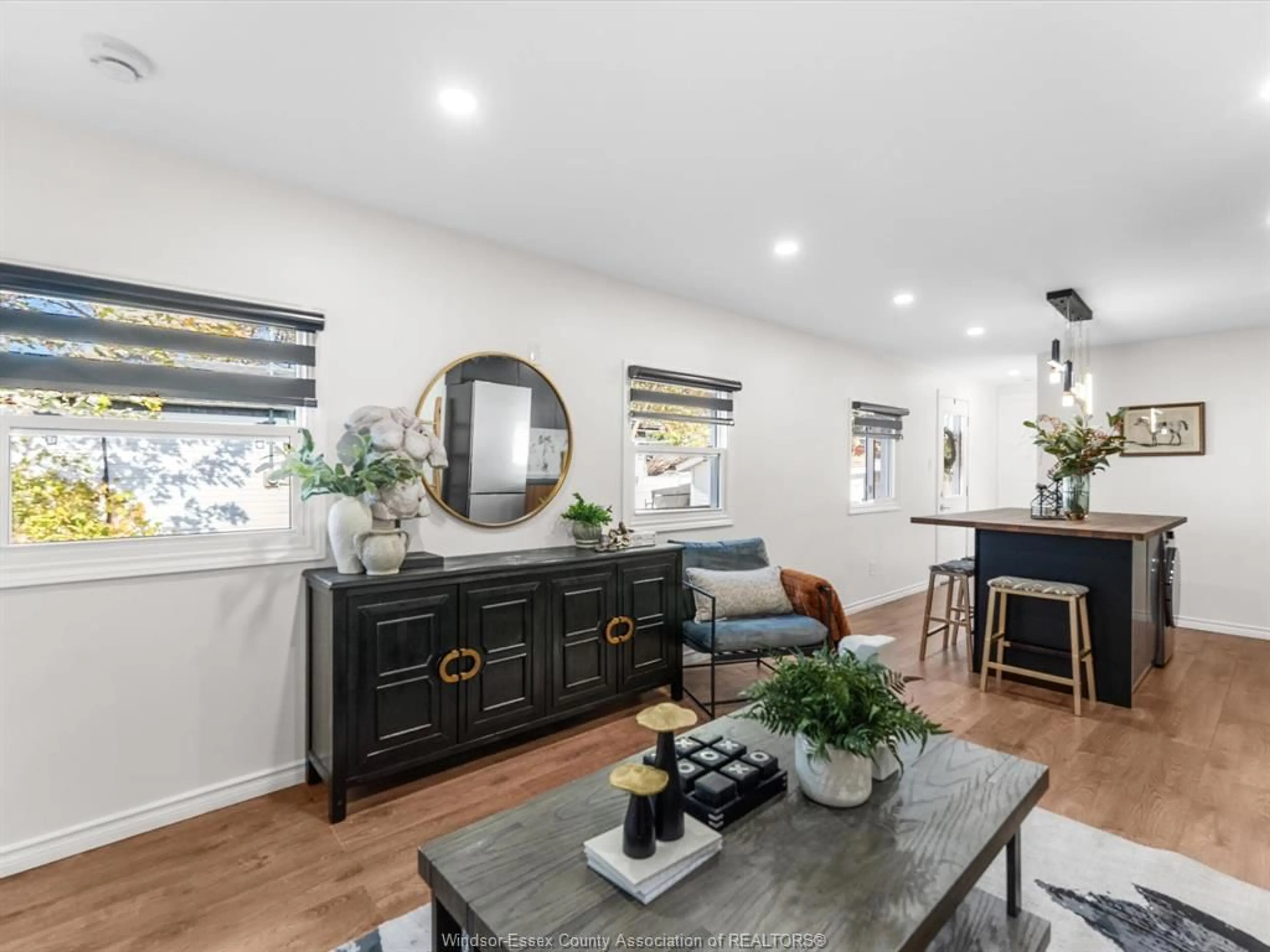 Unknown for 65 SUNCREST Dr, Maidstone Ontario N8N 2P4