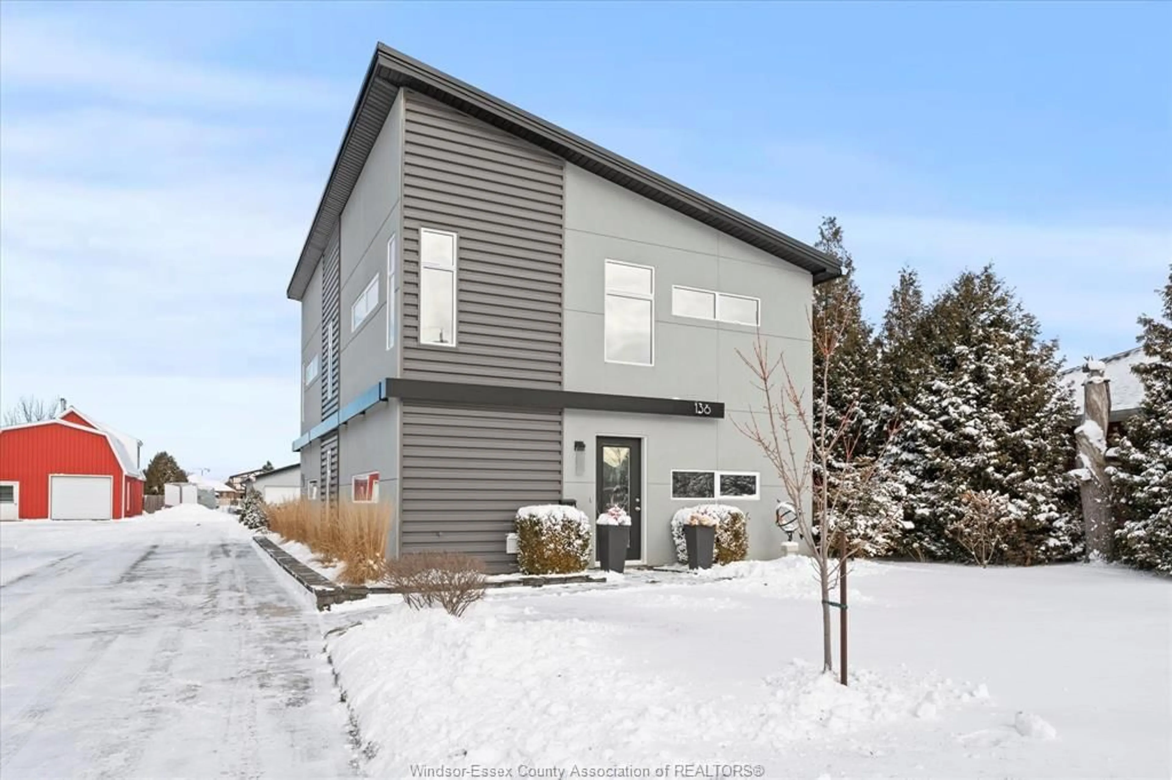 Home with vinyl exterior material, street for 136 LOWES Sideroad, Amherstburg Ontario N9V 1S2