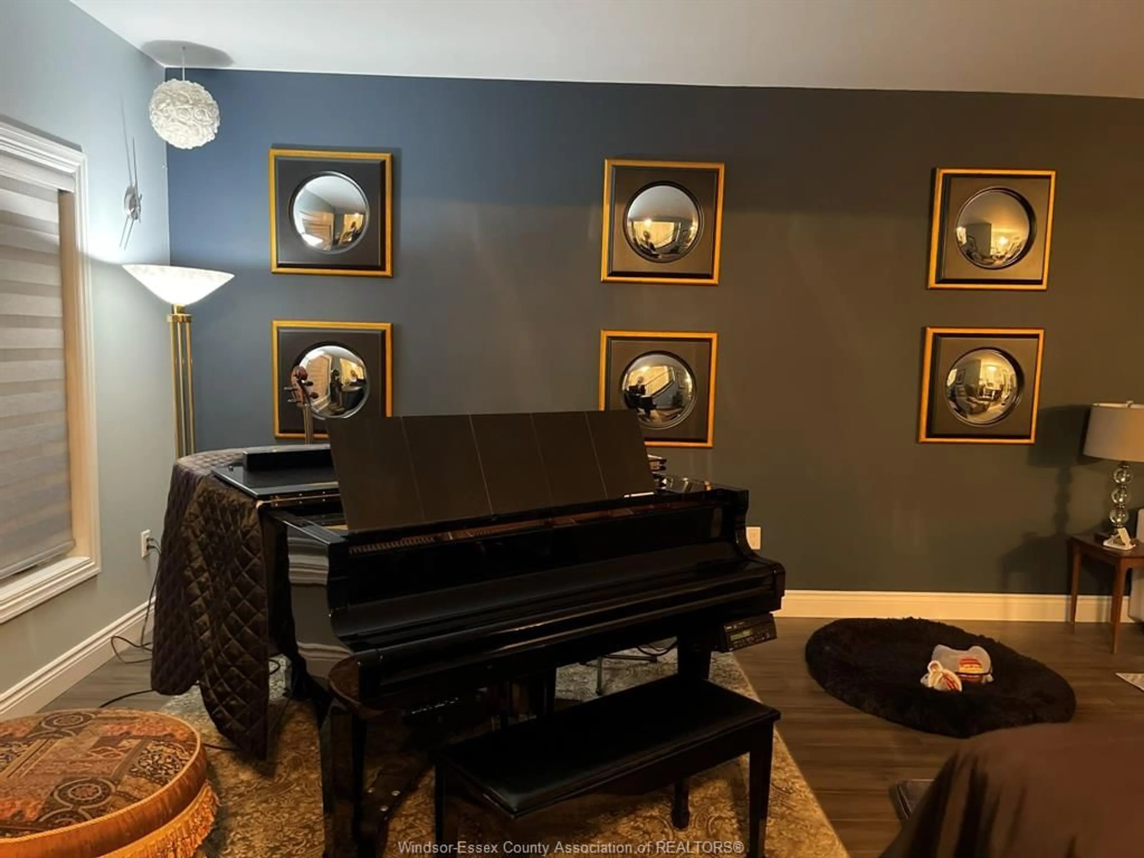 Unknown for 304 CAROLE Crt, Lakeshore Ontario N0R 1A0