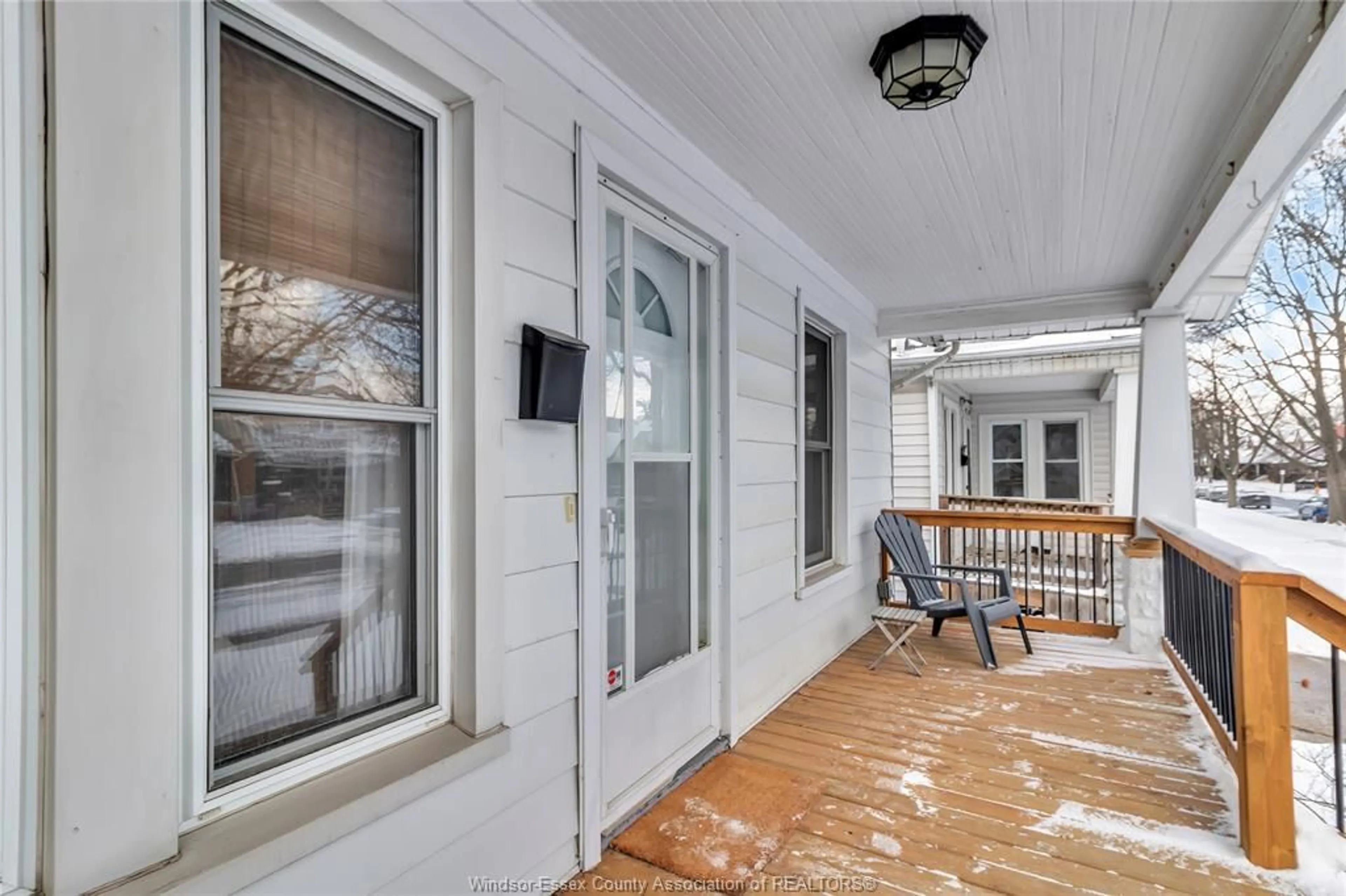 Patio, street for 1277 Lincoln, Windsor Ontario N8Y 2H9